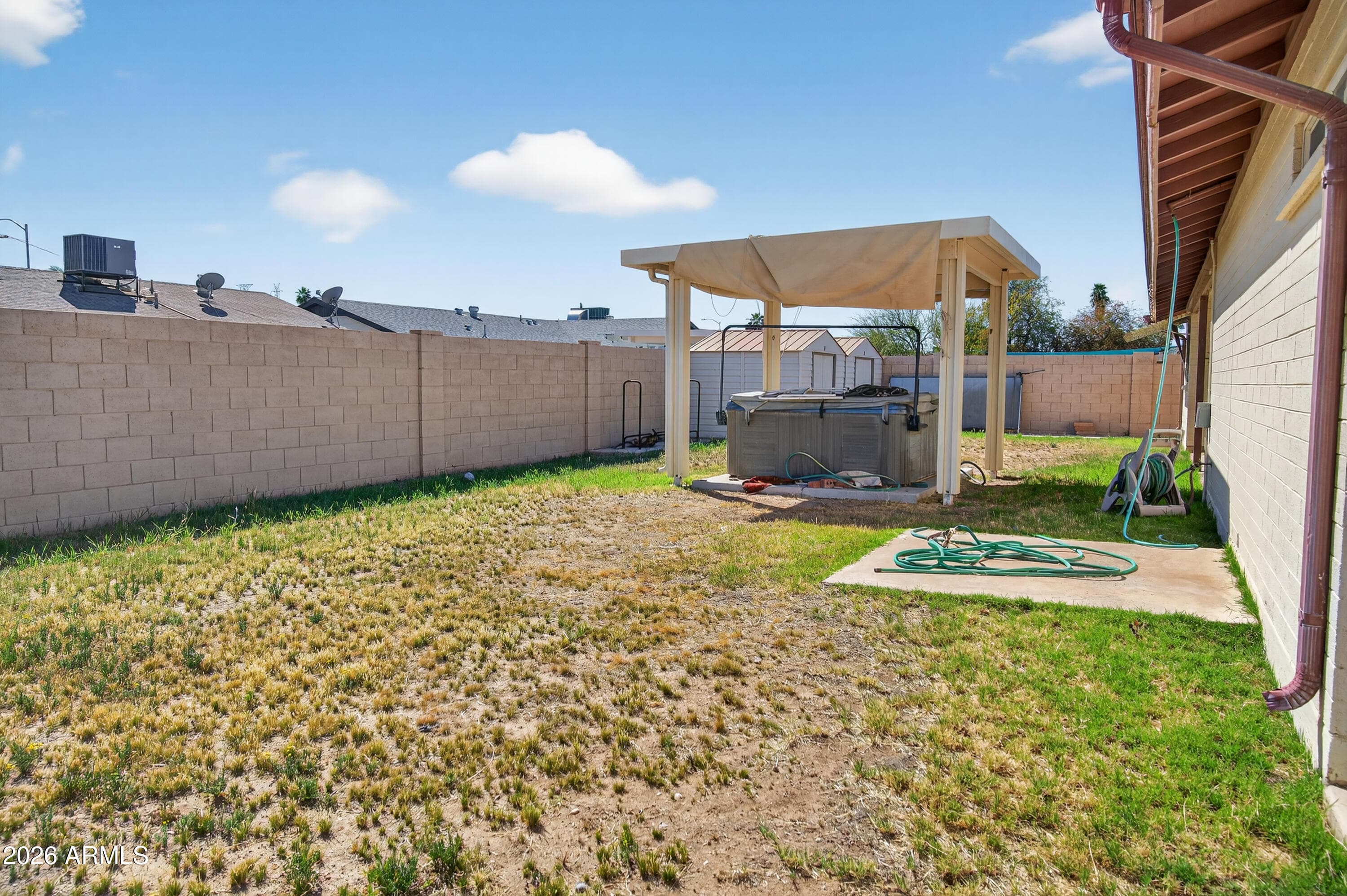 10437 W Butler Dr — photo 2