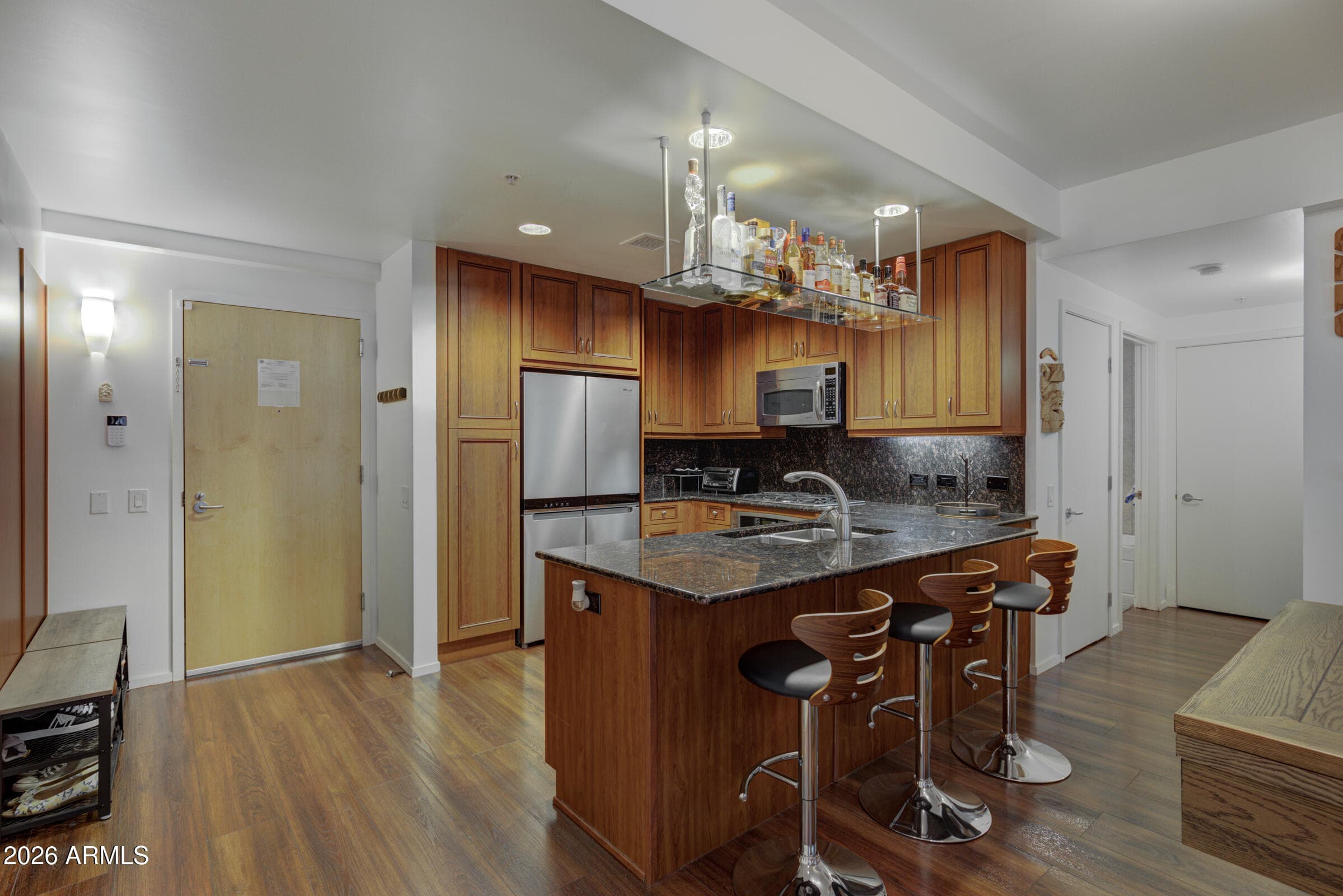 7147 E Rancho Vista Dr 4007 — photo 2