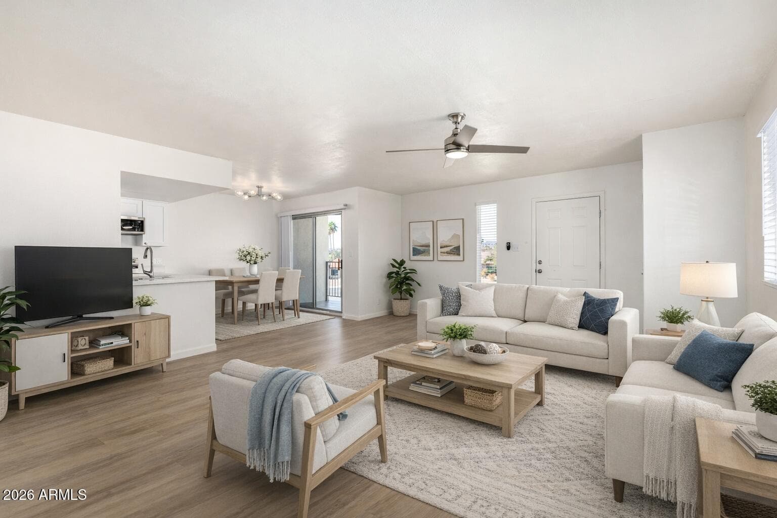 14252 N Boxwood Ln — photo 1