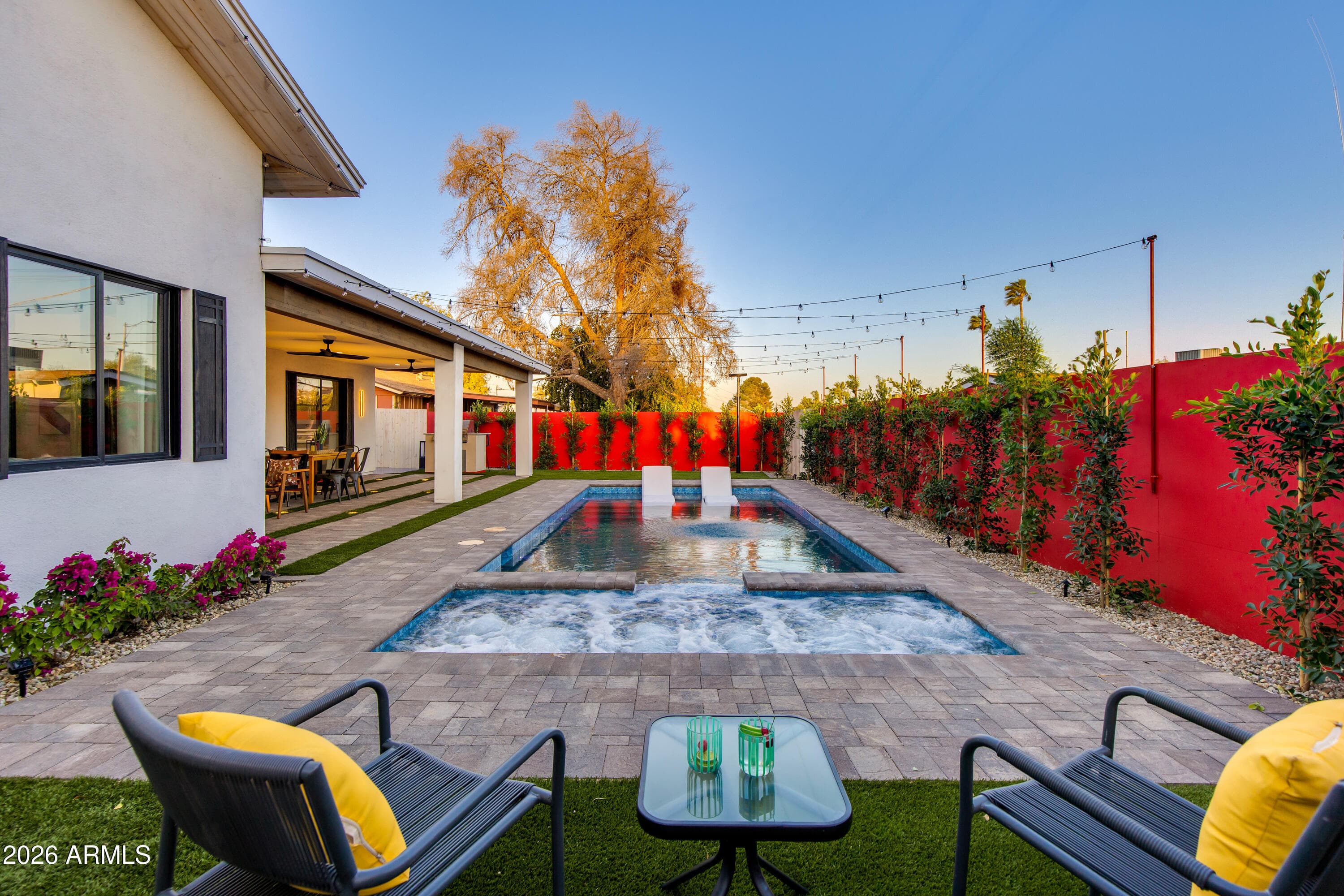 8541 E Thomas Rd — photo 2