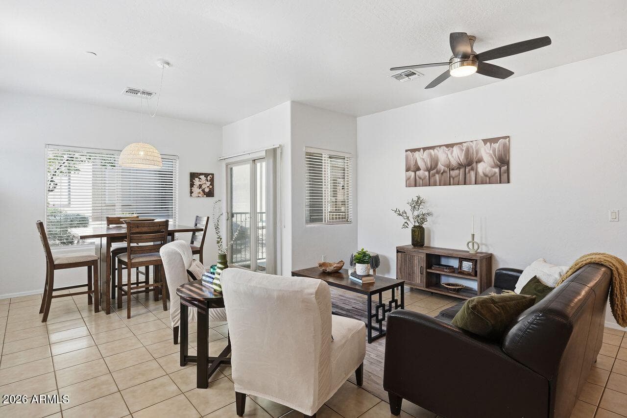 12050 N Panorama Dr 107 — photo 2