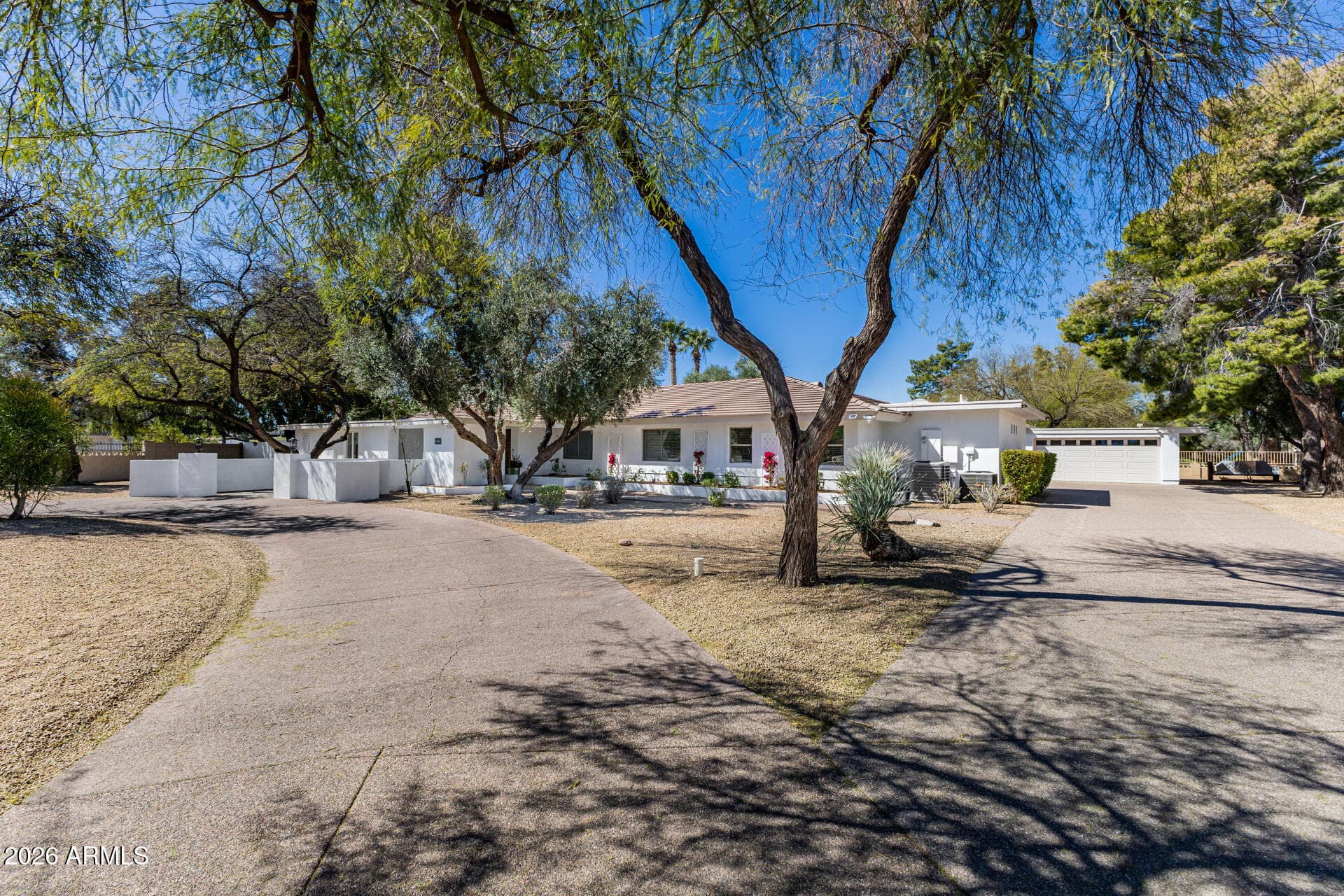 11832 N Oakhurst Way — photo 2