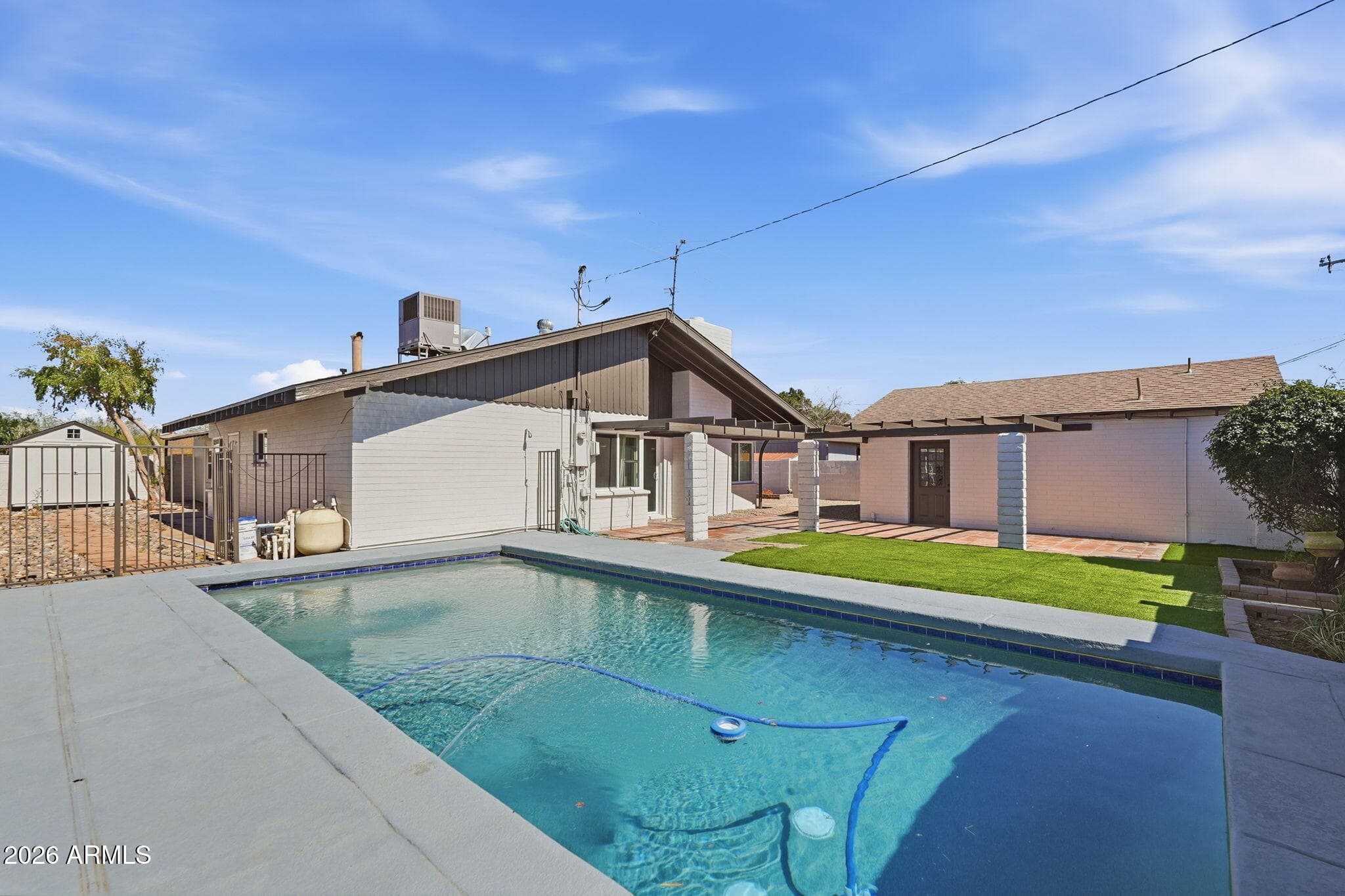 1721 W Weldon Ave — photo 46