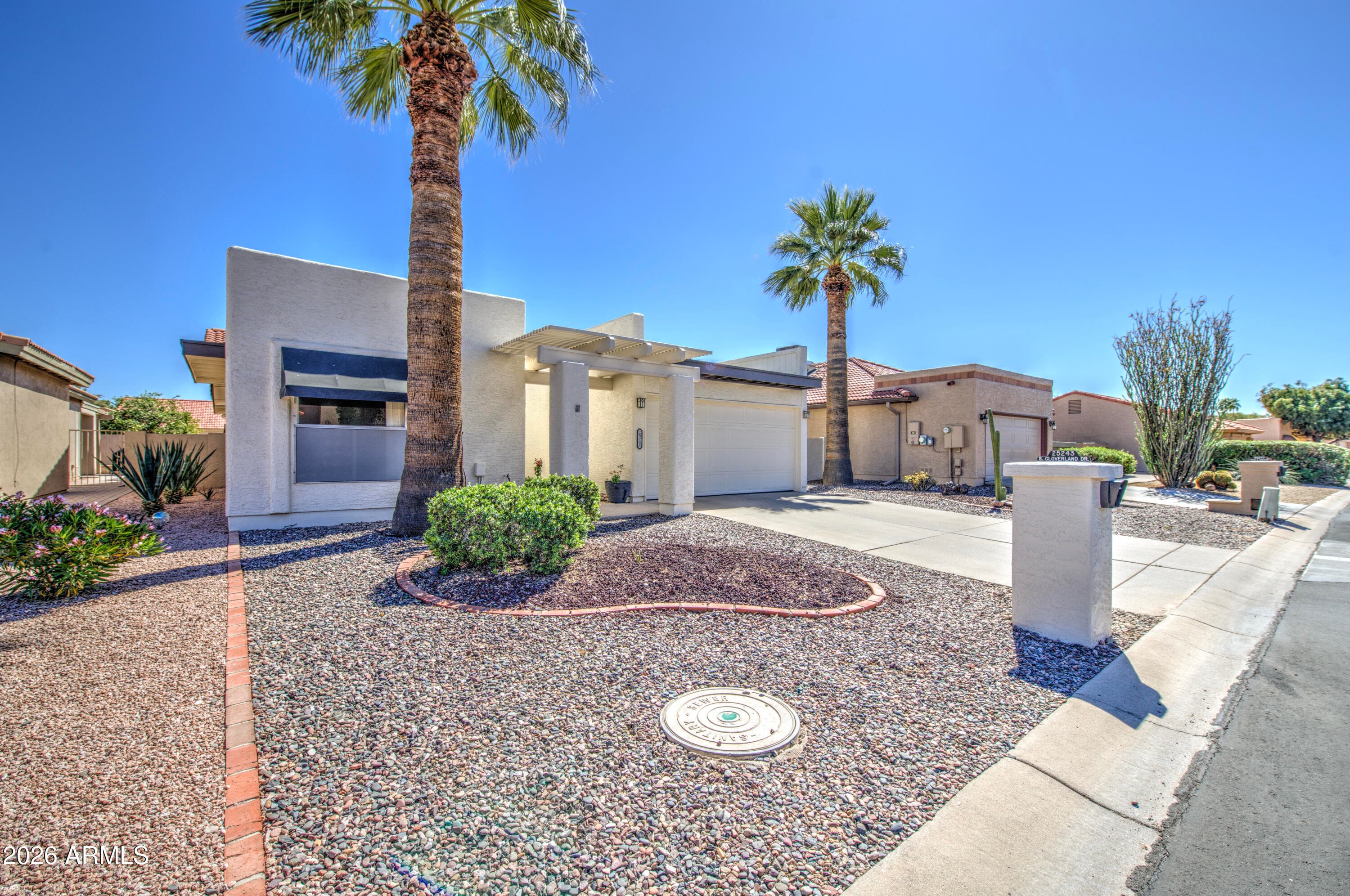 25243 S Cloverland Dr — photo 2