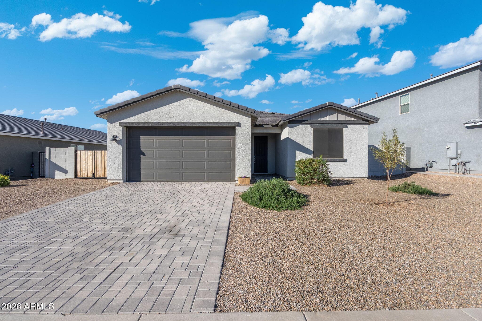 26320 N Thornhill Dr — photo 1