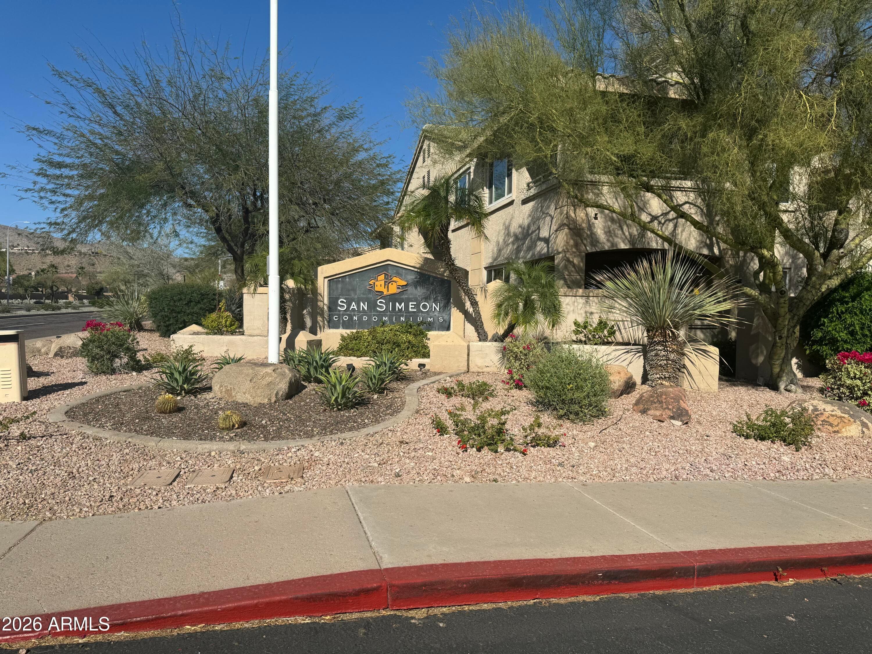 16013 S Desert Foothills Parkway 2021 — photo 1