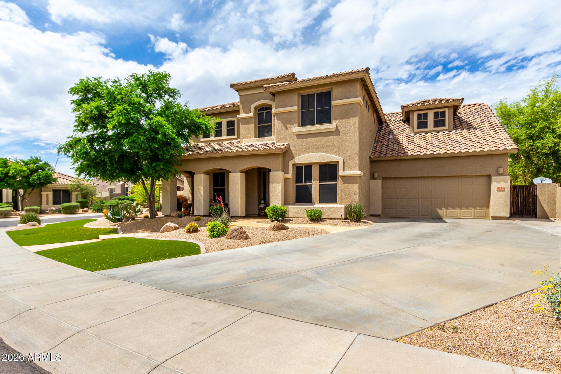 8374 W Rosewood Ln — photo 1
