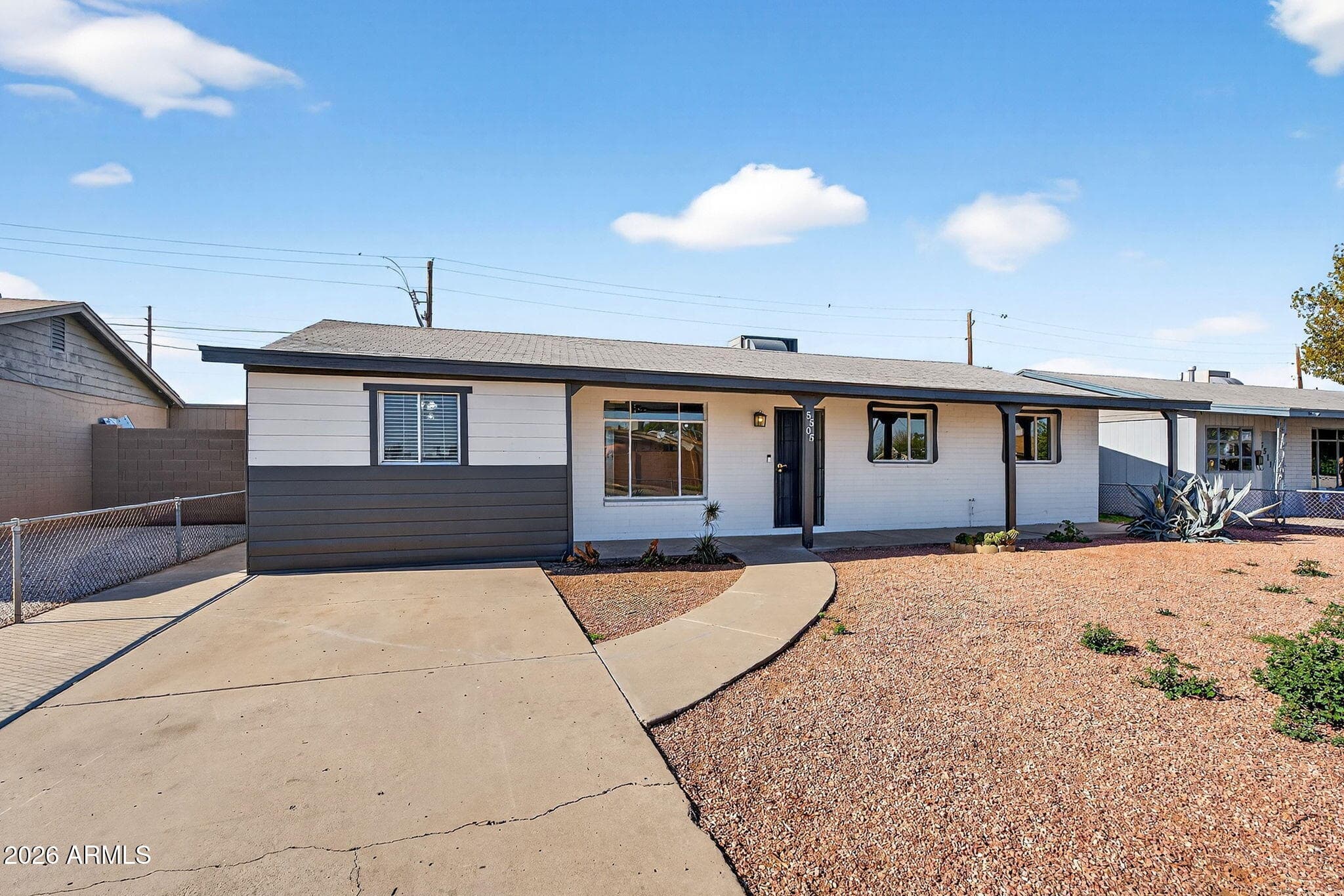 5505 W Whitton Ave — photo 2