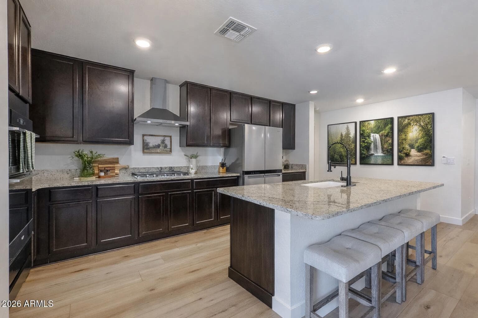 2831 W Thurman Dr — photo 2