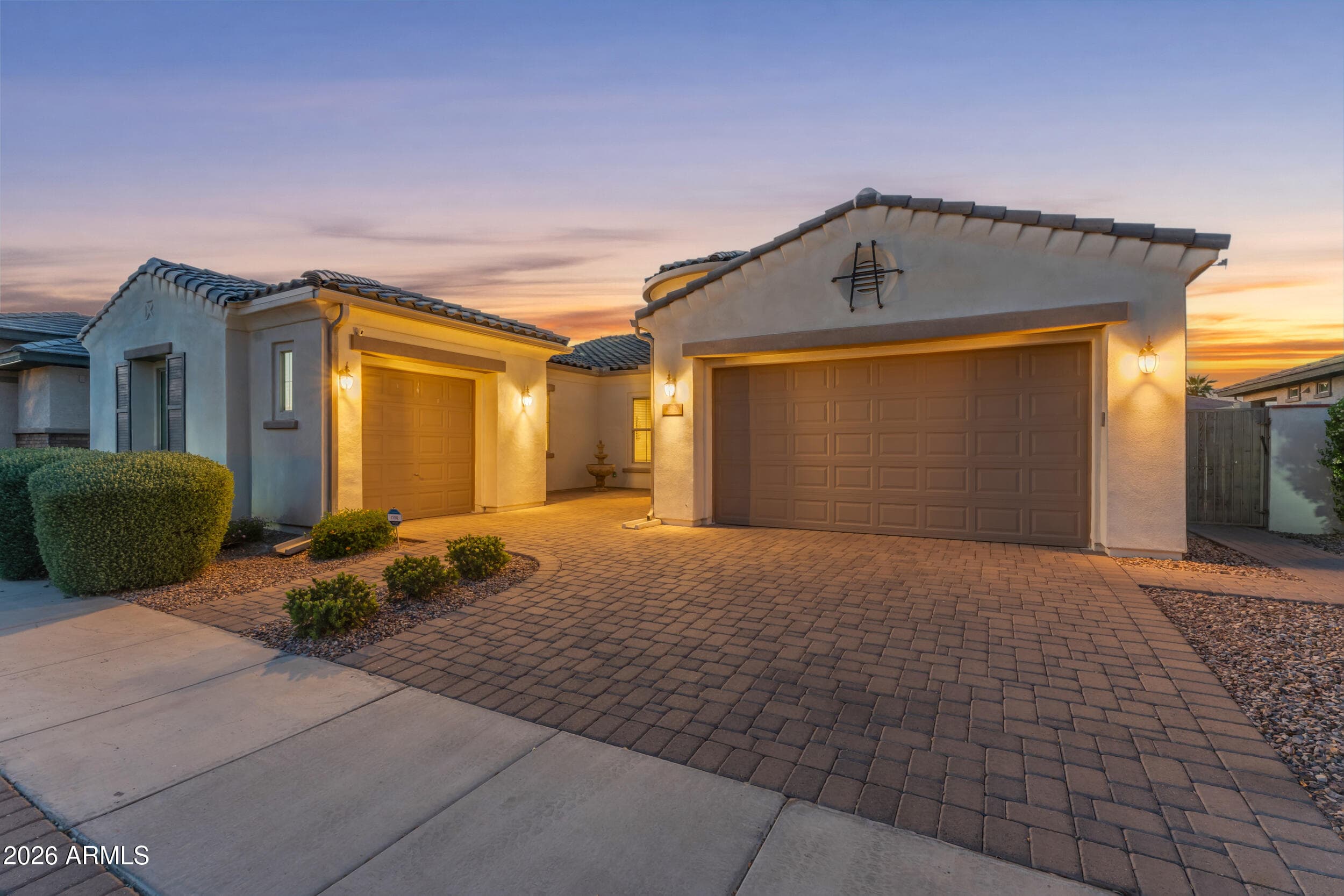 10326 E Bergeron Ave — photo 2