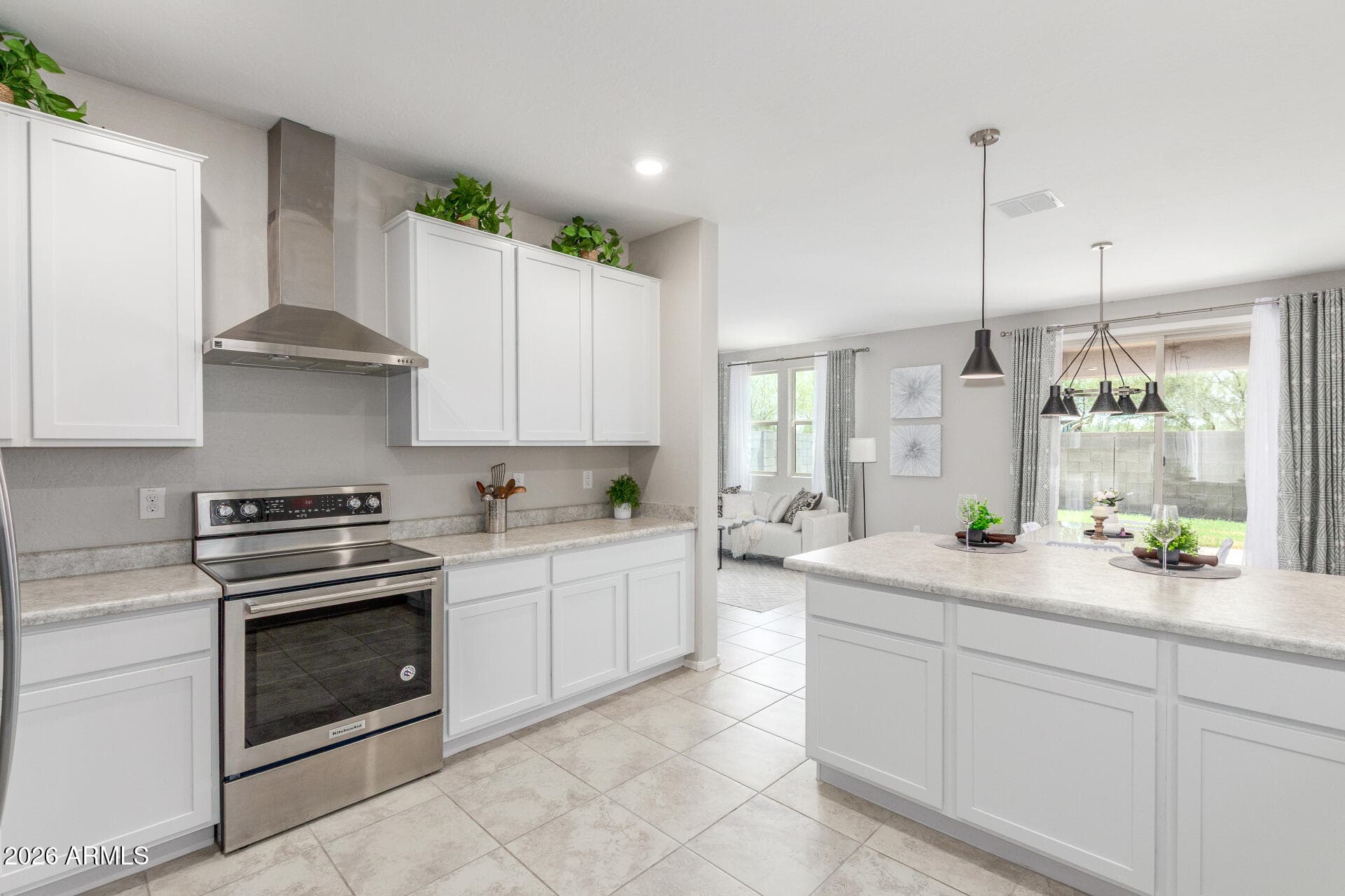 40549 W Helen Ct — photo 1