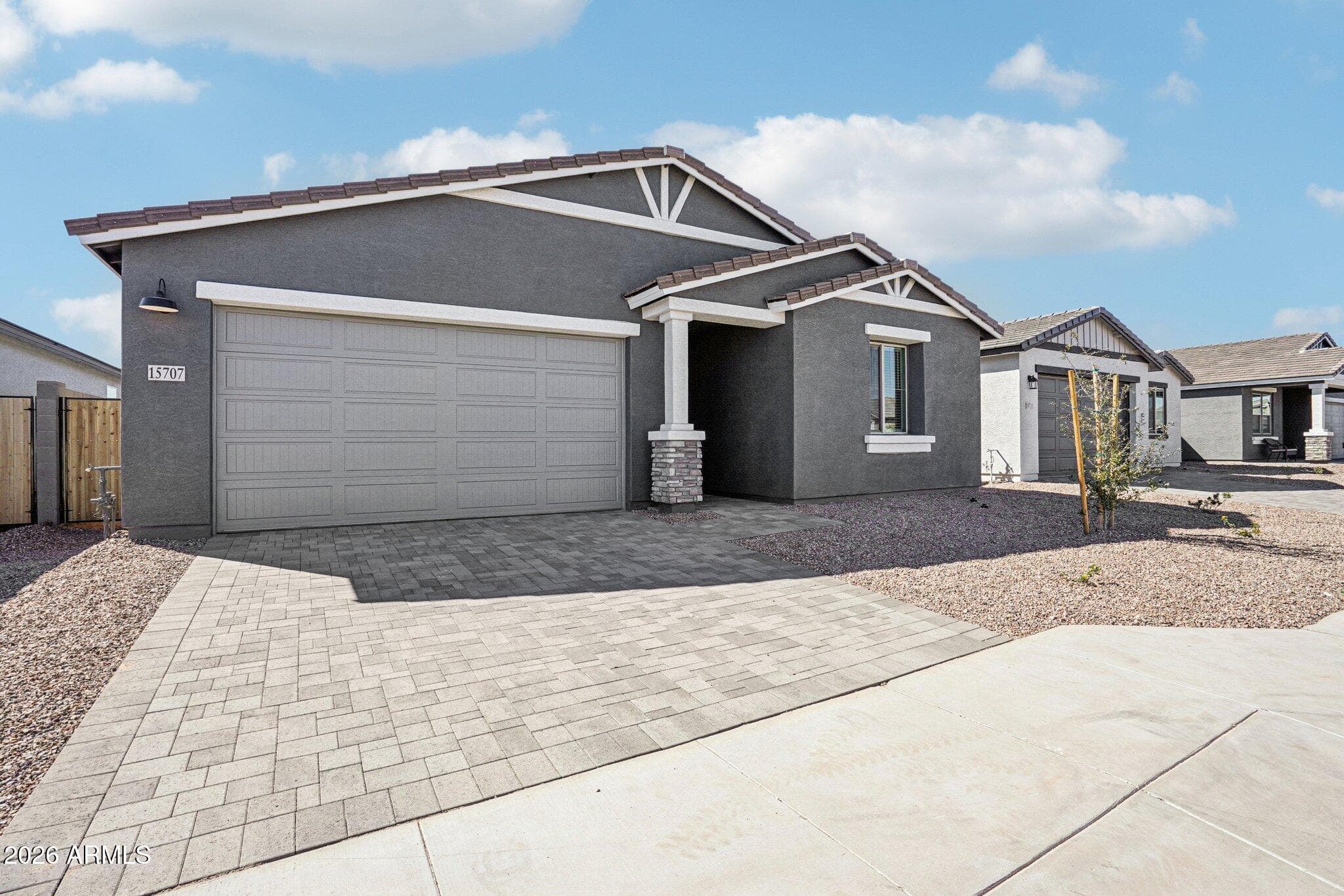 15707 W Camden Ave — photo 2