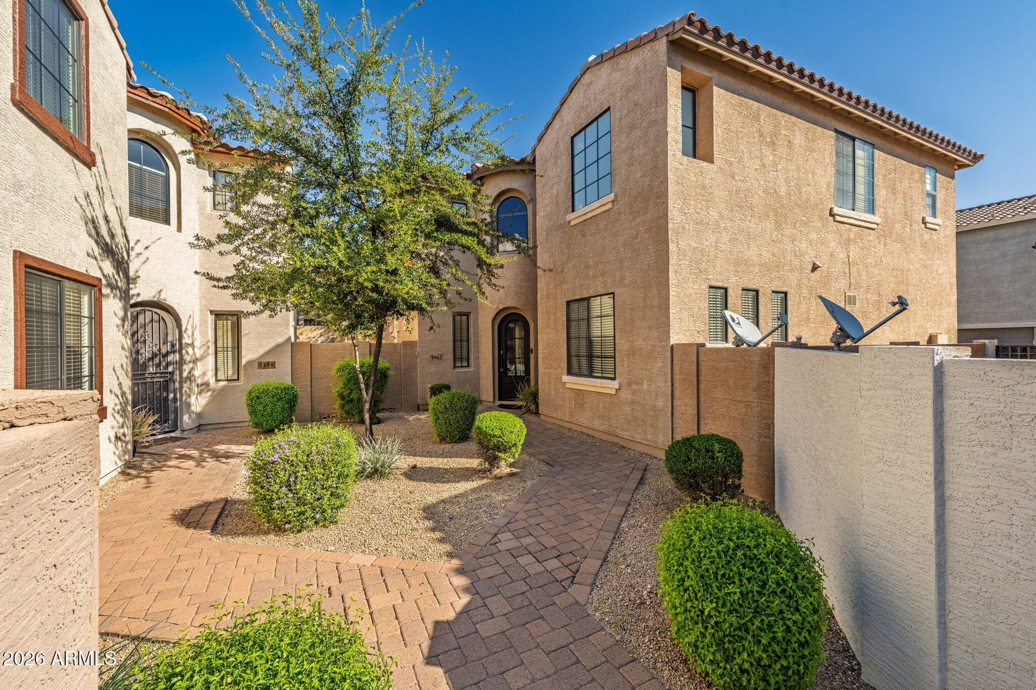 2386 W Sleepy Ranch Rd — photo 2