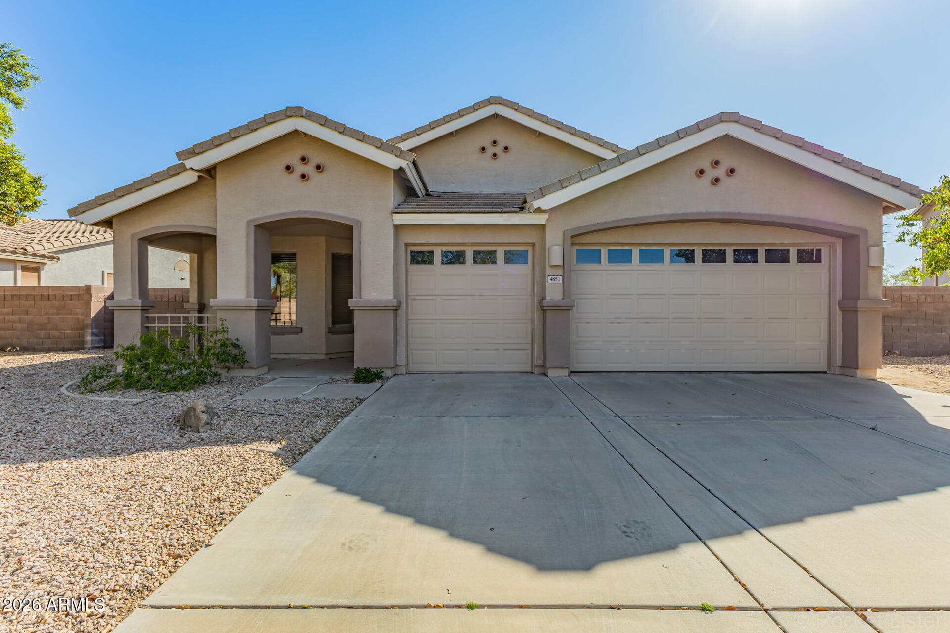 4851 S Soho Ln — photo 1