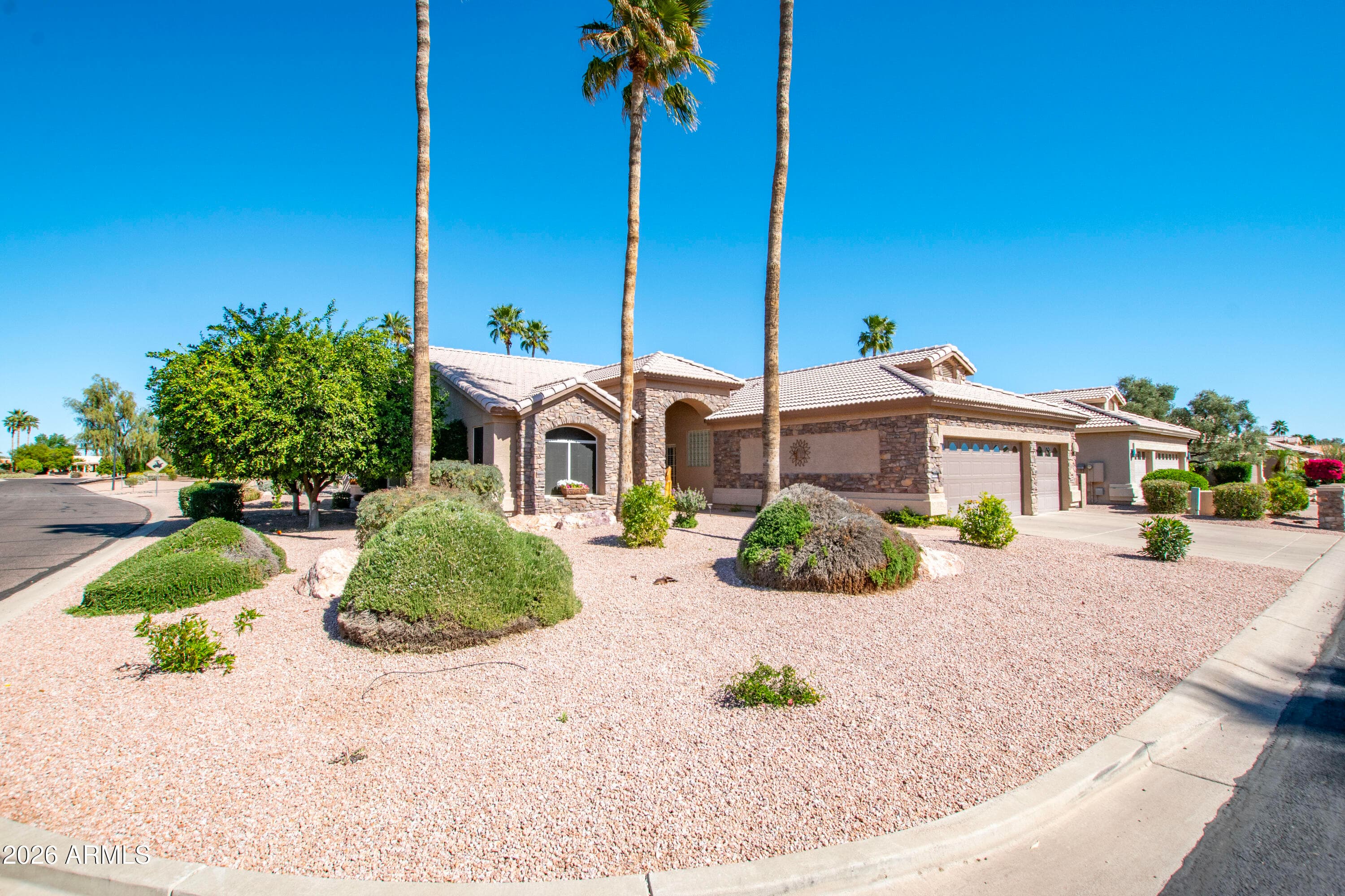 15450 W Fairmount Ave — photo 2