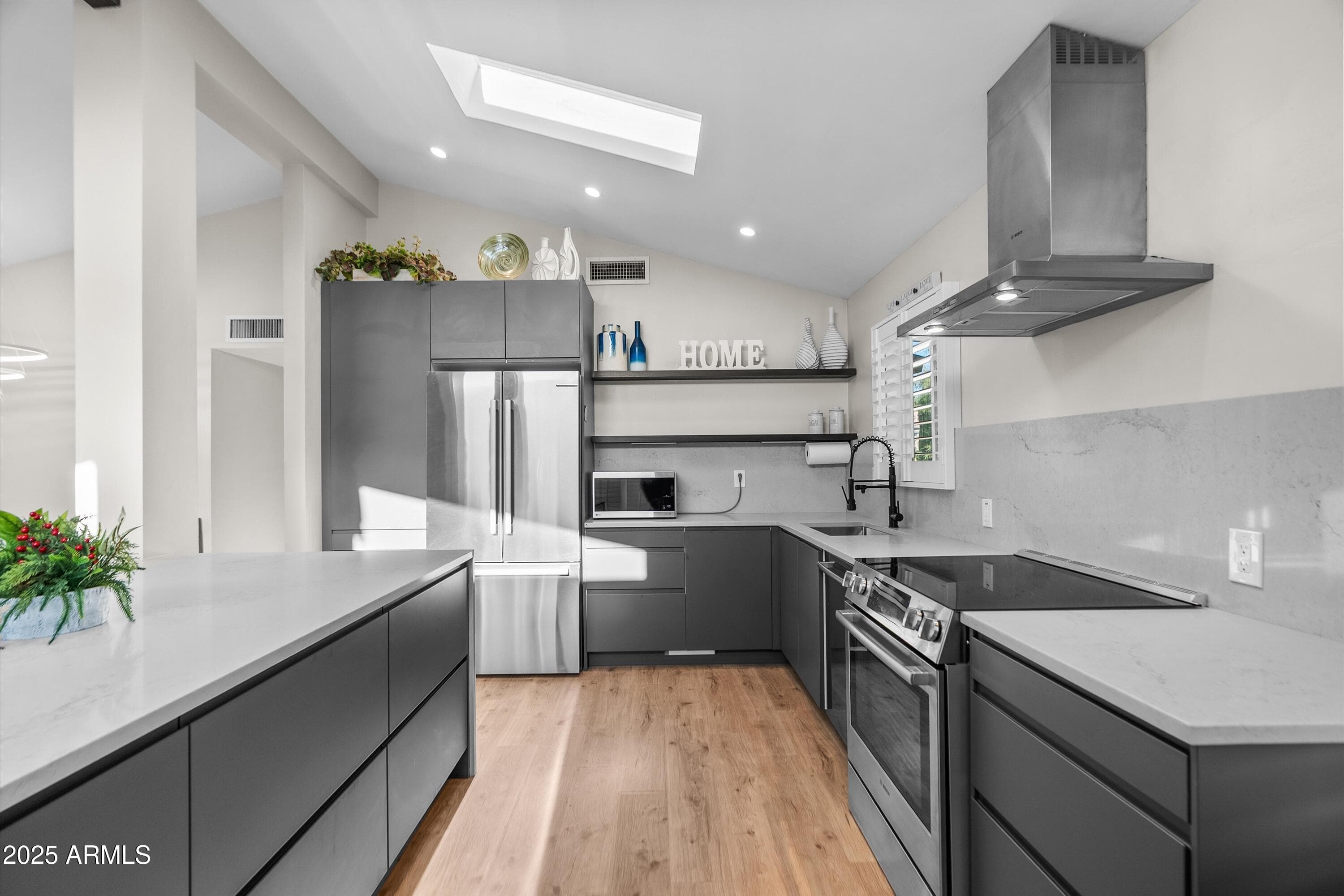 15021 N Calle Del Prado -- — photo 2