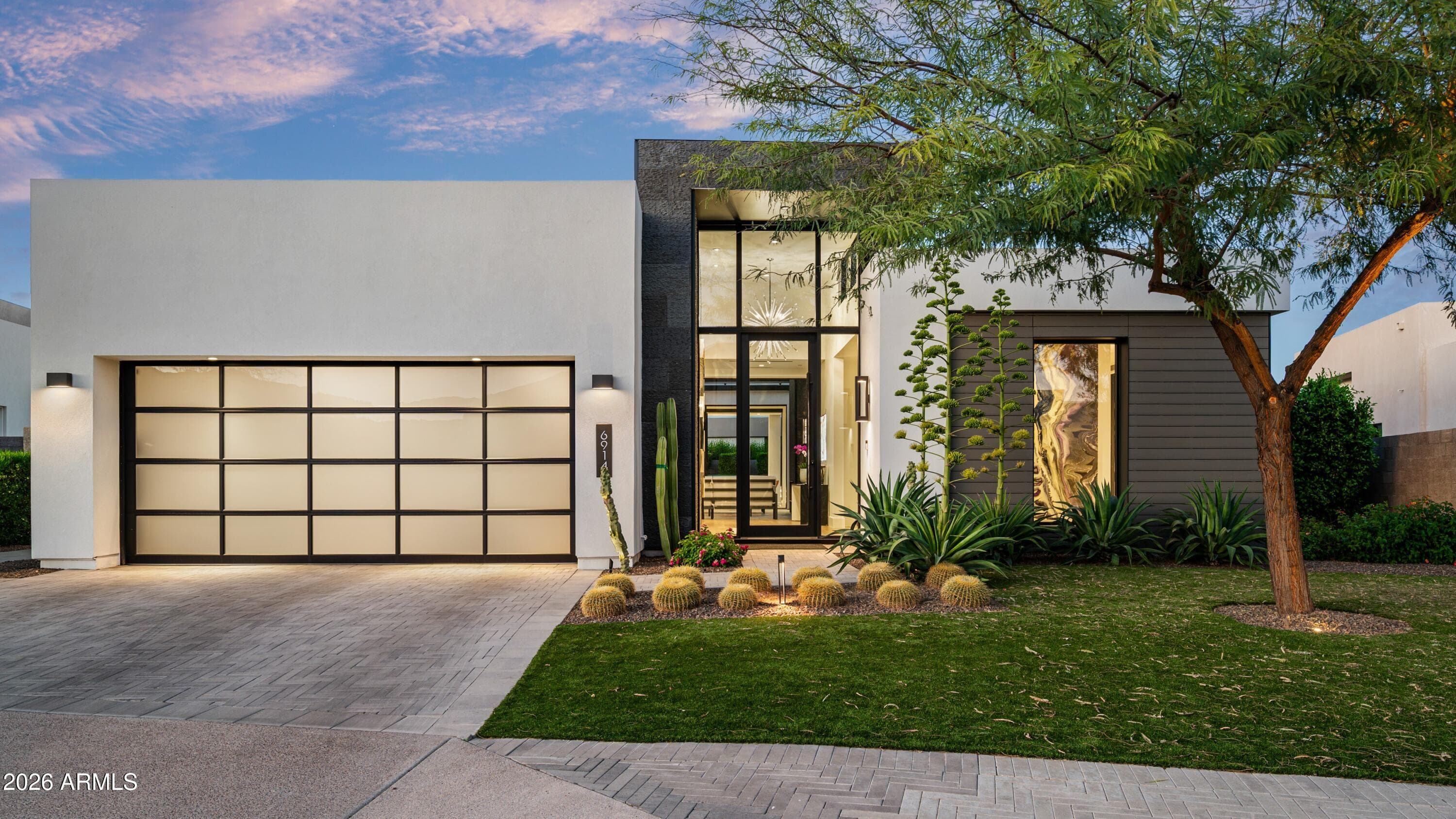 6914 E CACTUS WREN RD - Photo 3
