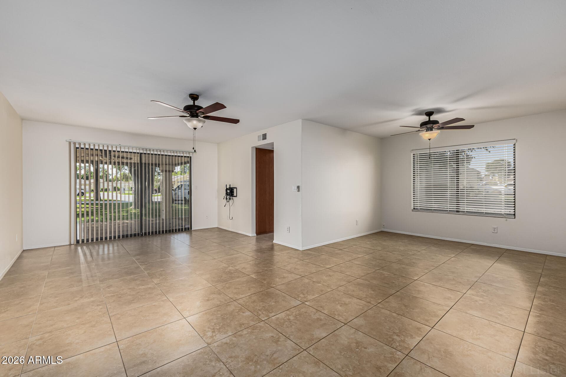 9707 W KERRY LN - Photo 5