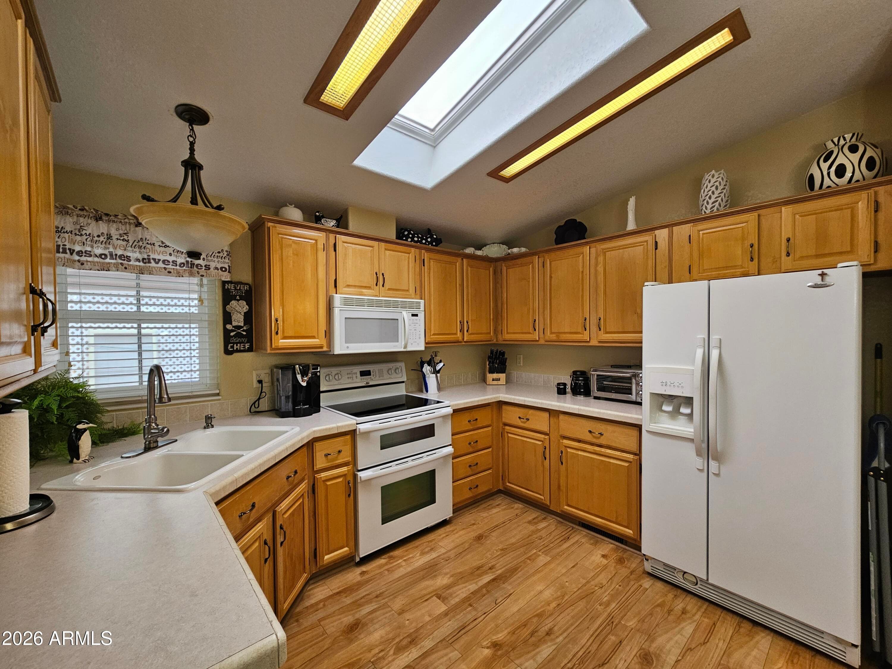 650 N Hawes Rd 2851 — photo 2