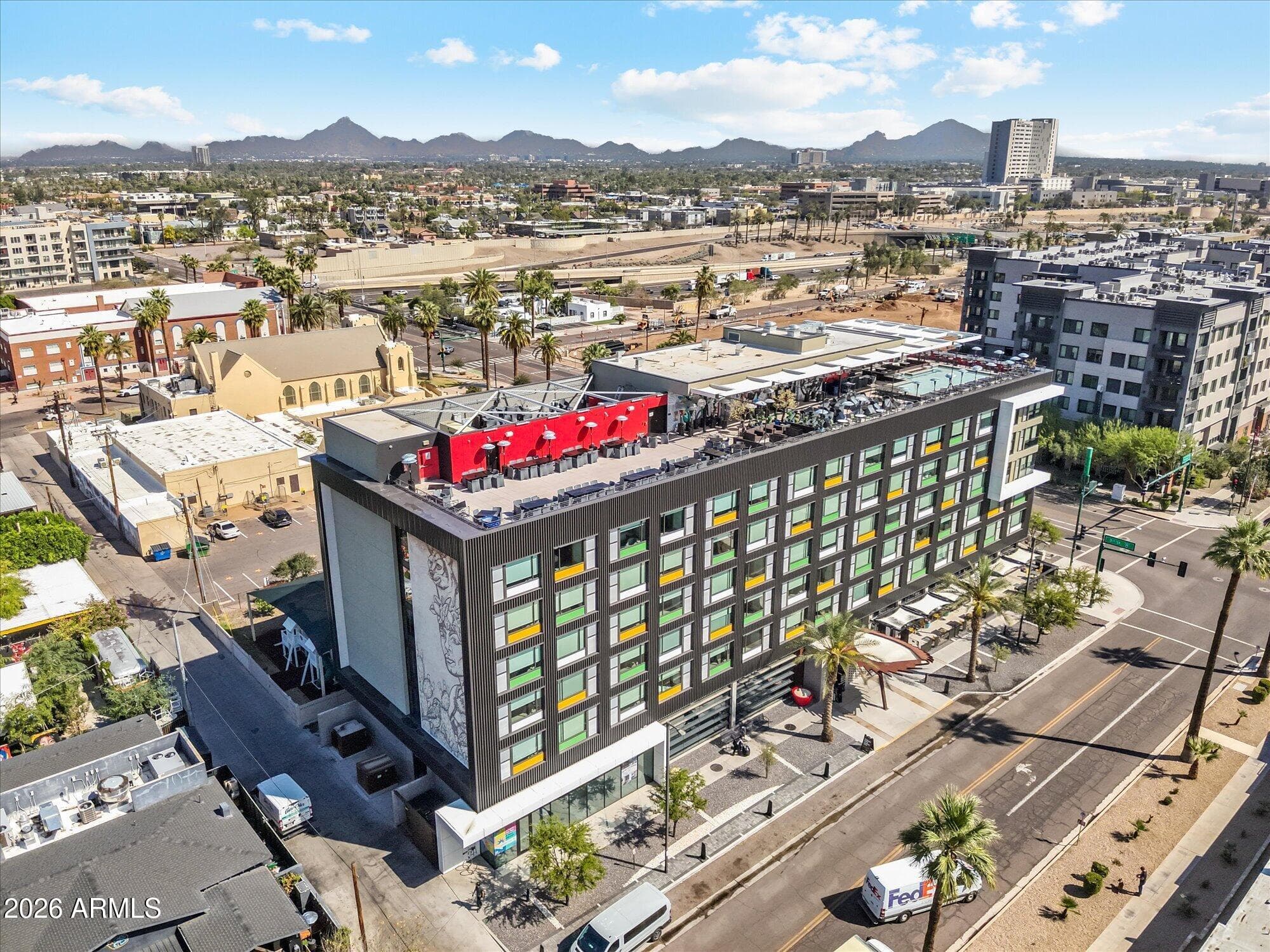 826 N 11th Ave — photo 37