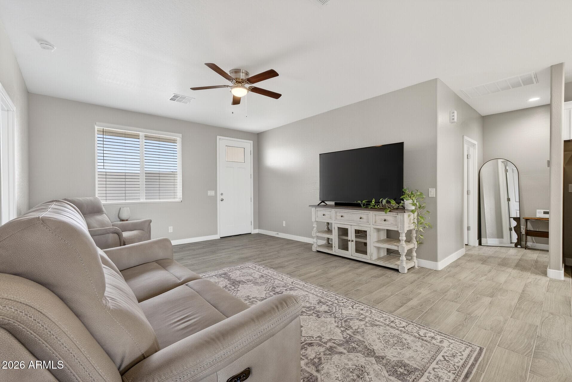 10195 W CATALINA DR - See more photos
