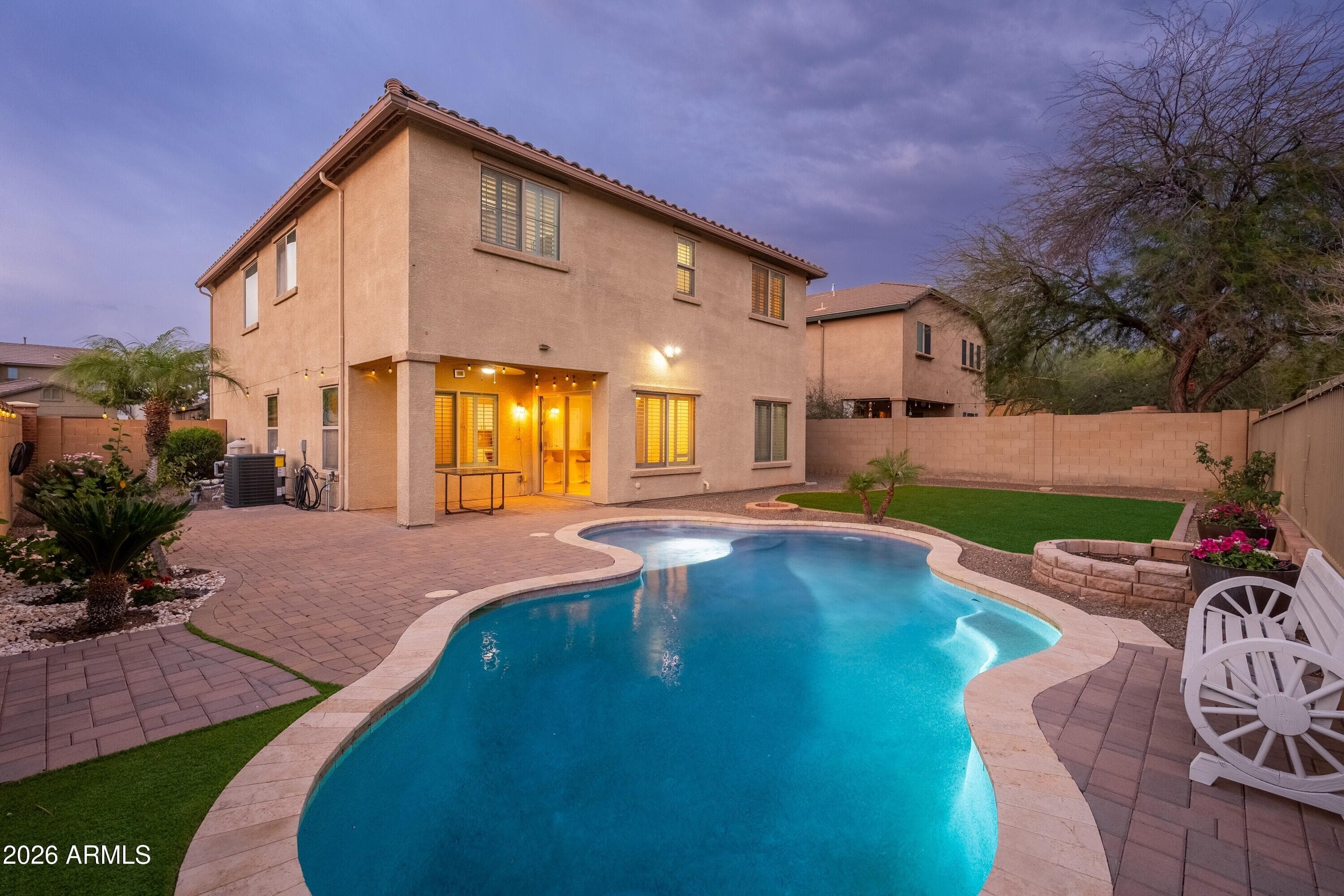 7371 W Kings Ave — photo 1