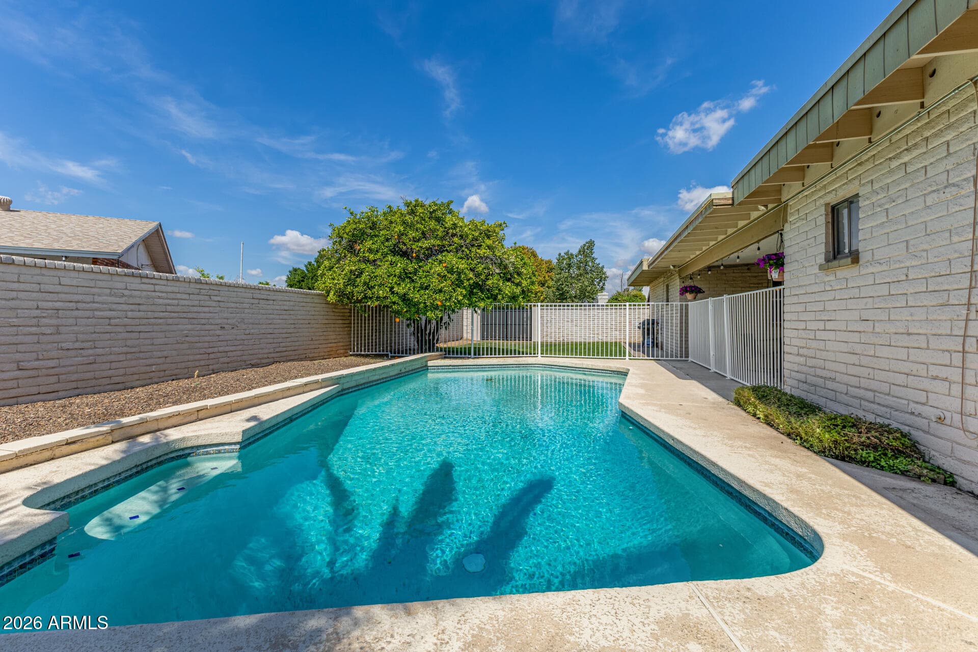 906 E Jasmine St — photo 38