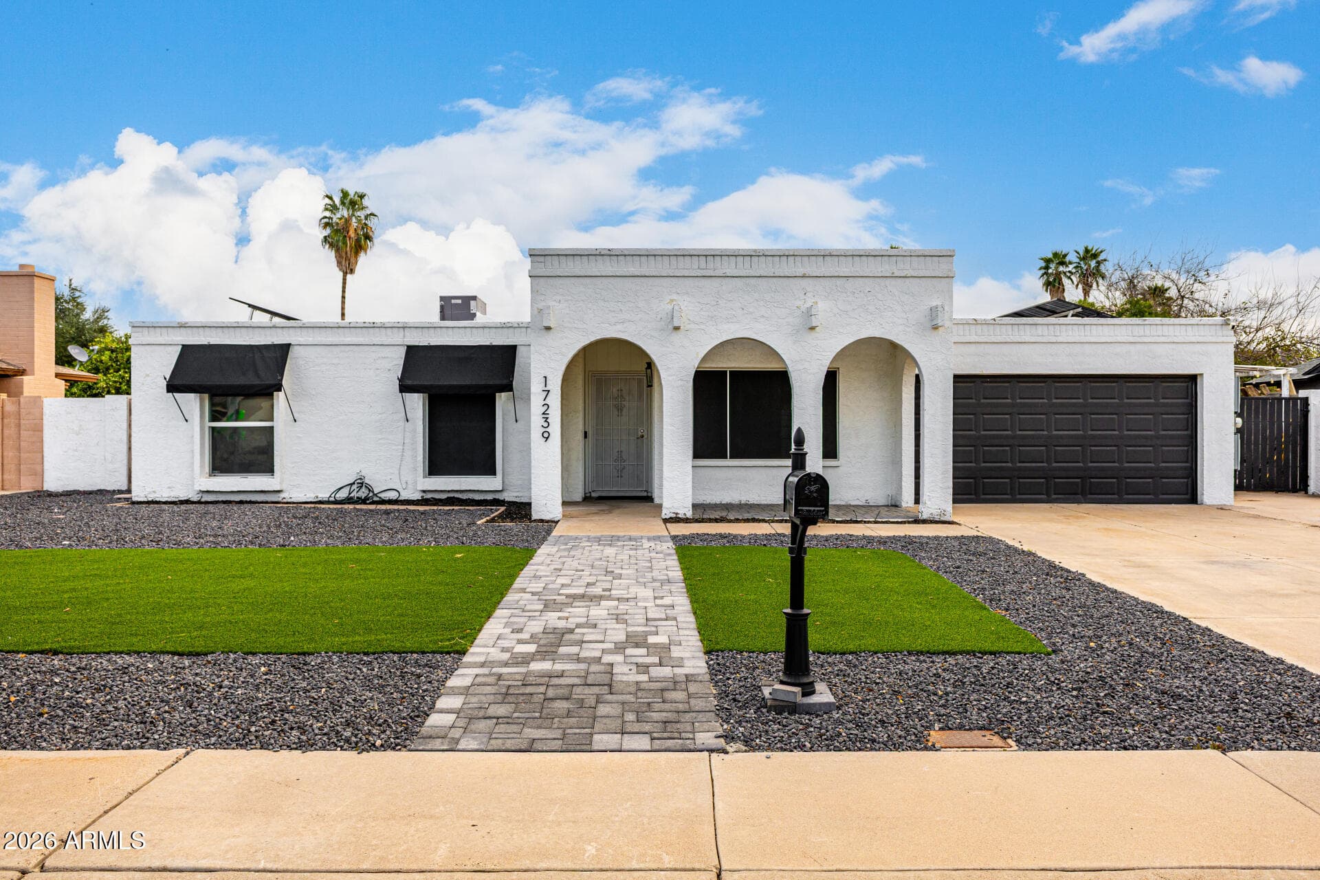 17239 N 37th Ave — photo 1