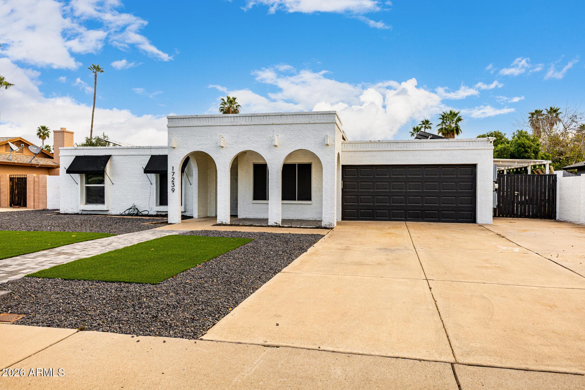 17239 N 37th Ave — photo 2