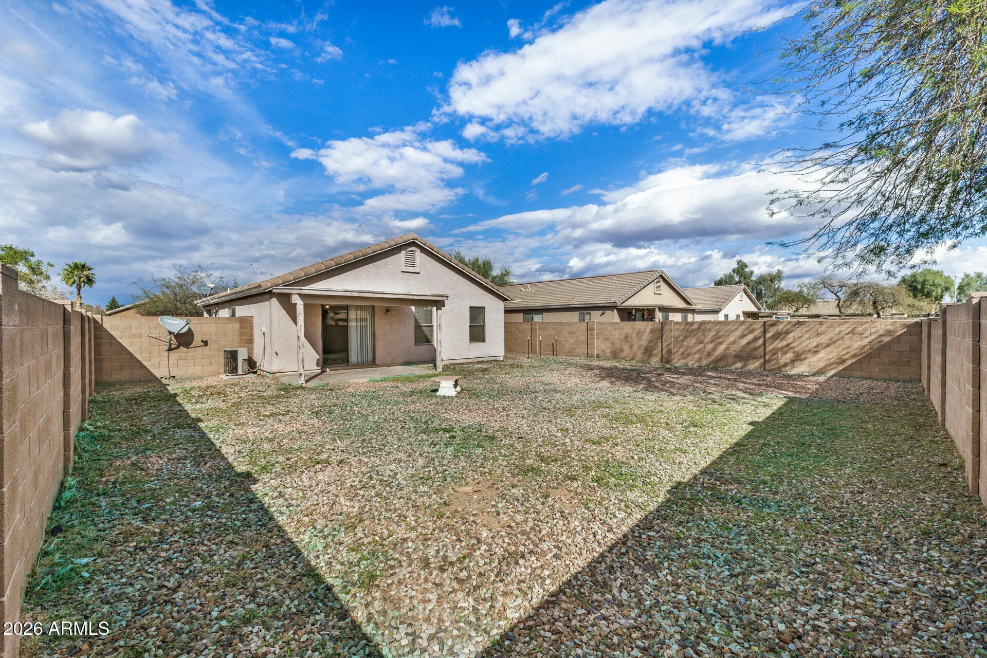 1183 W Rosal Ave — photo 2