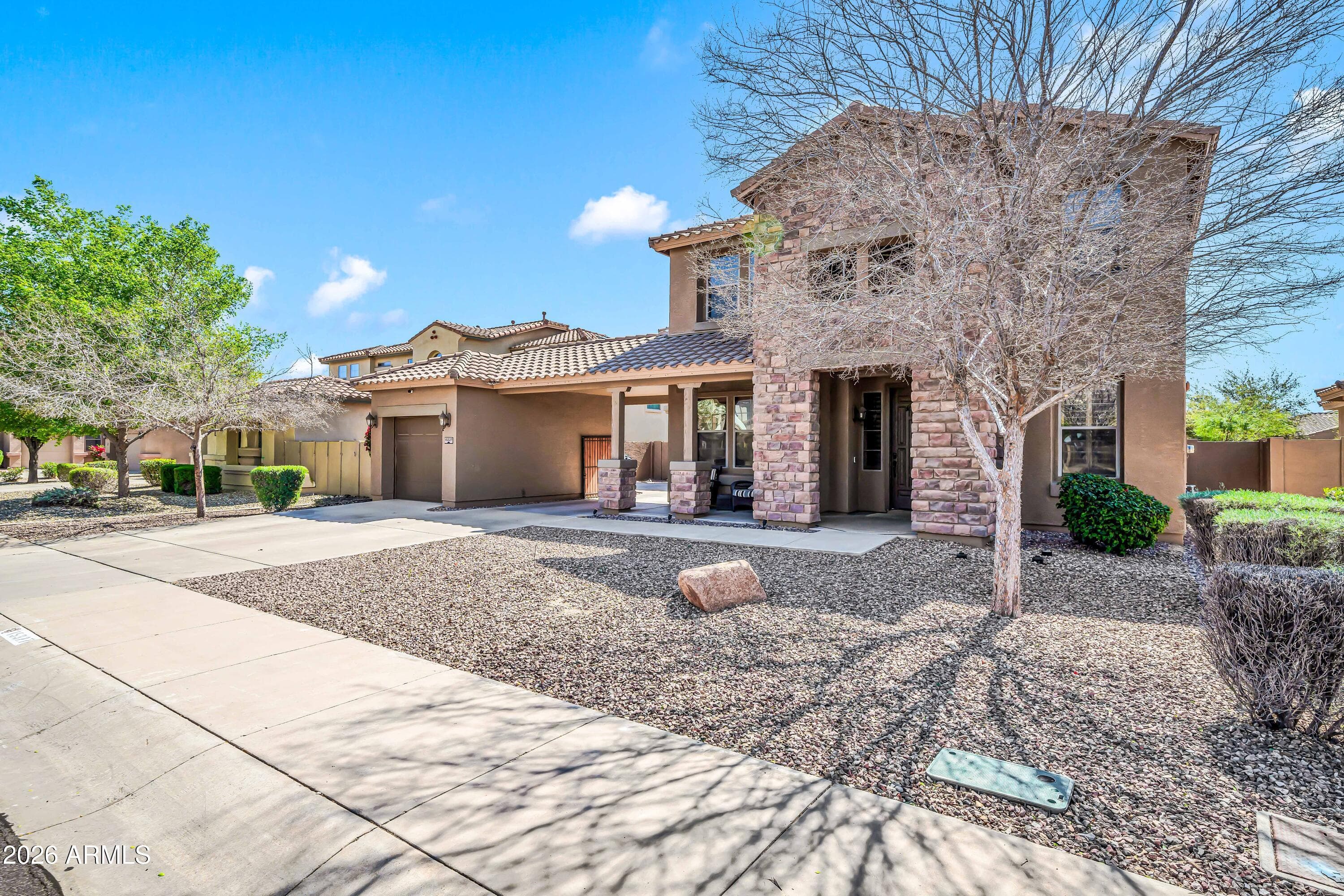 15327 W Roma Ave — photo 2