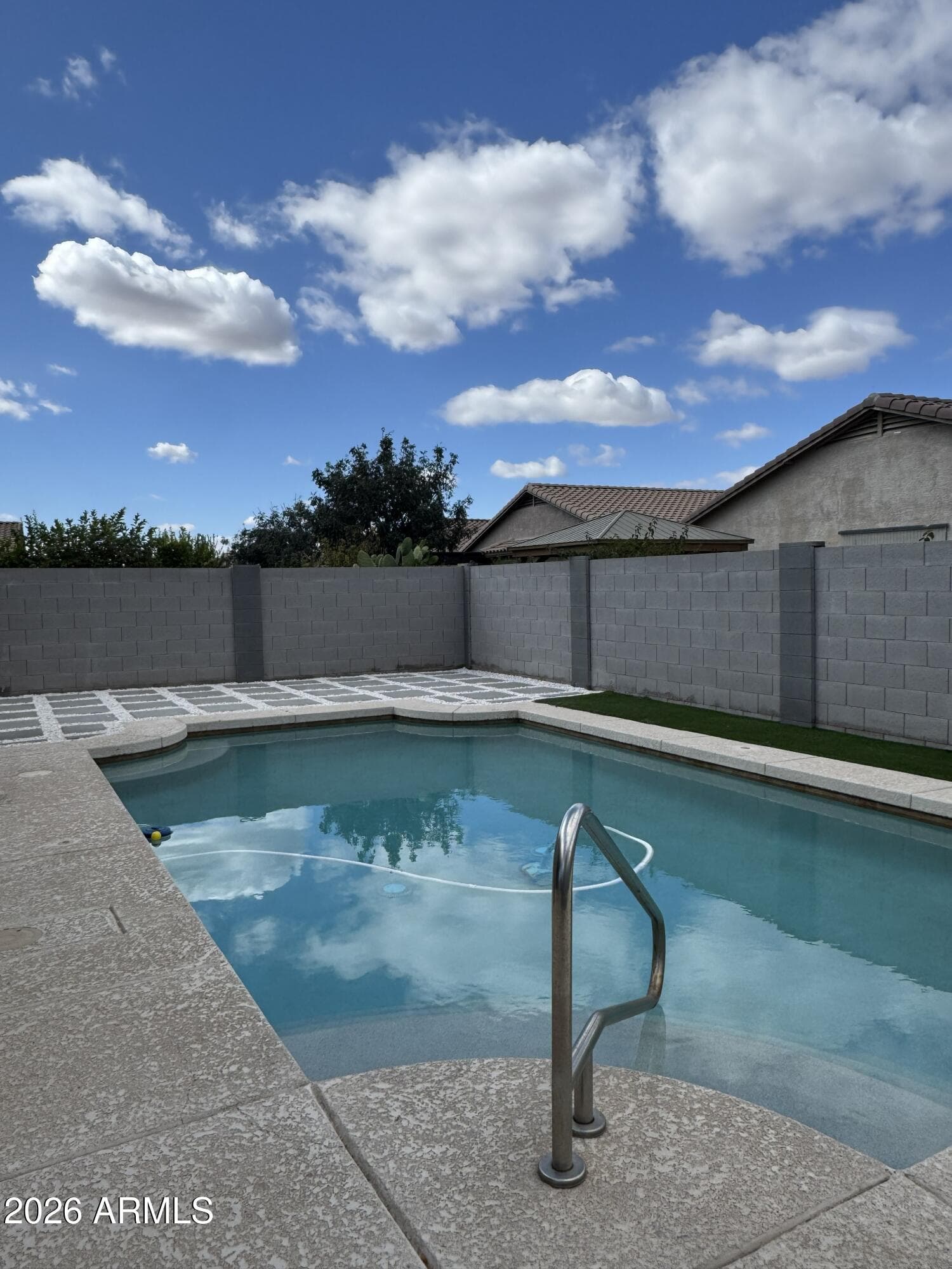 1614 W Stephanie Ln — photo 22