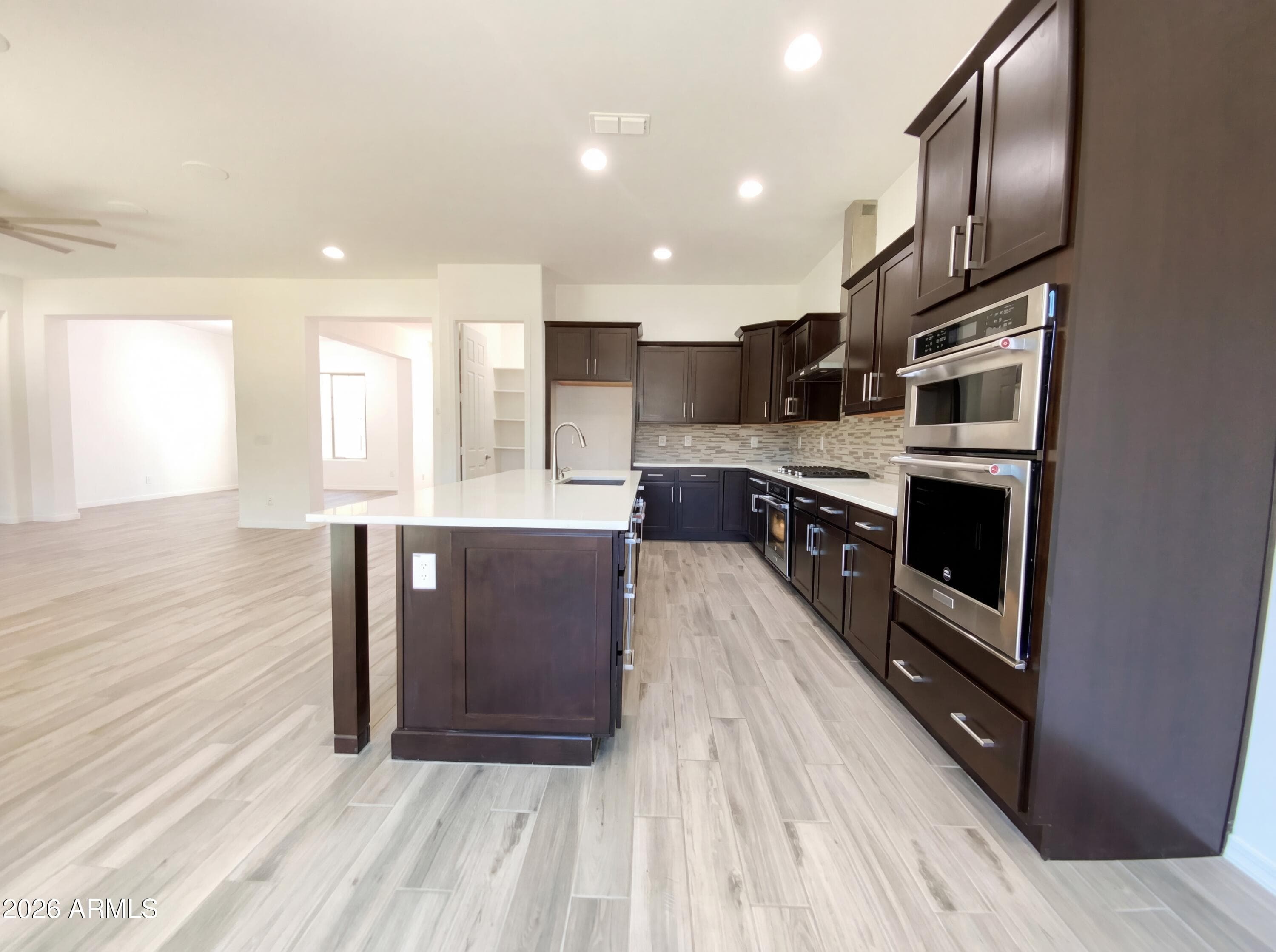 10927 E Tumbleweed Ave — photo 2