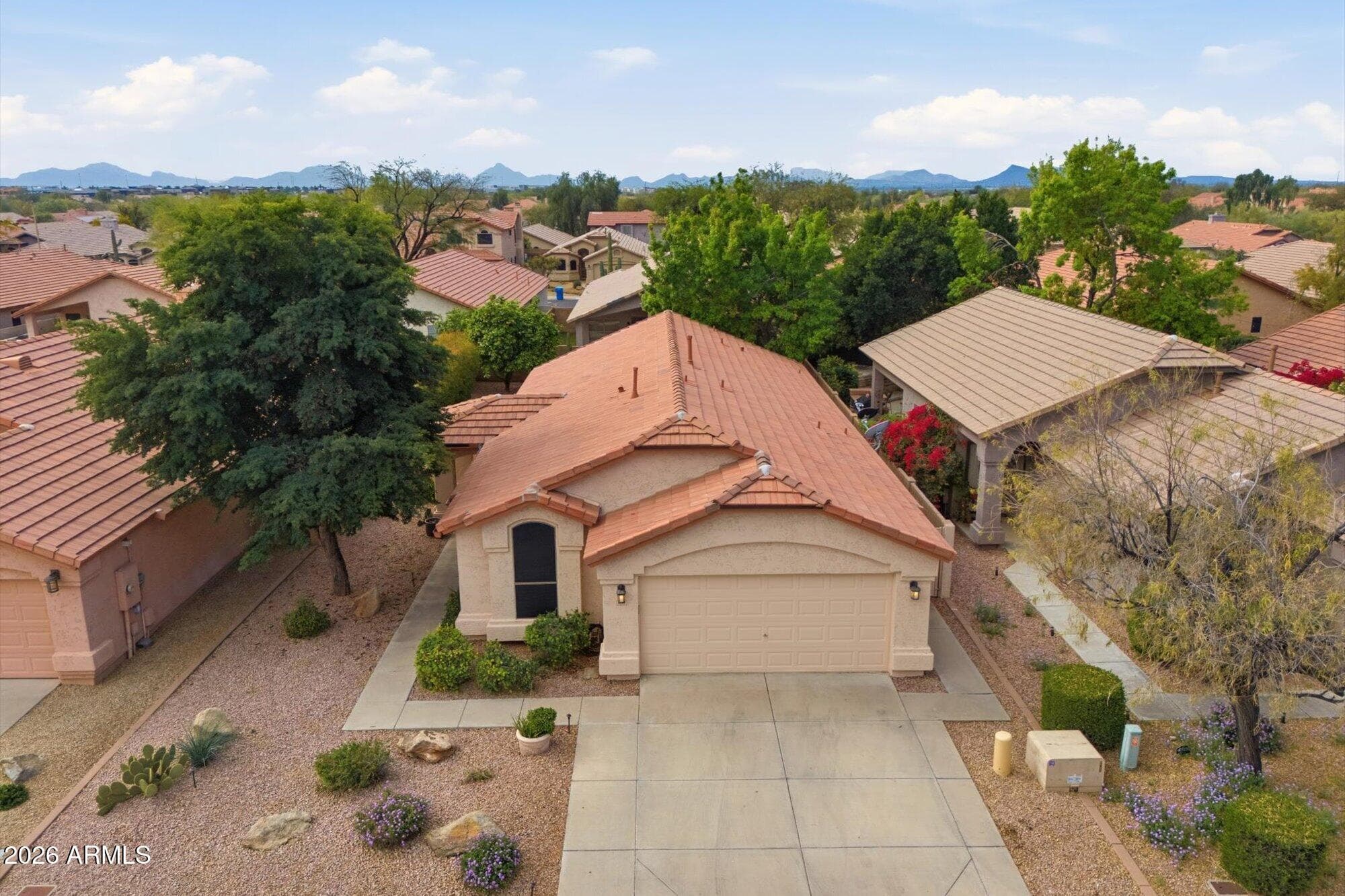 4619 E Adobe Dr — photo 2