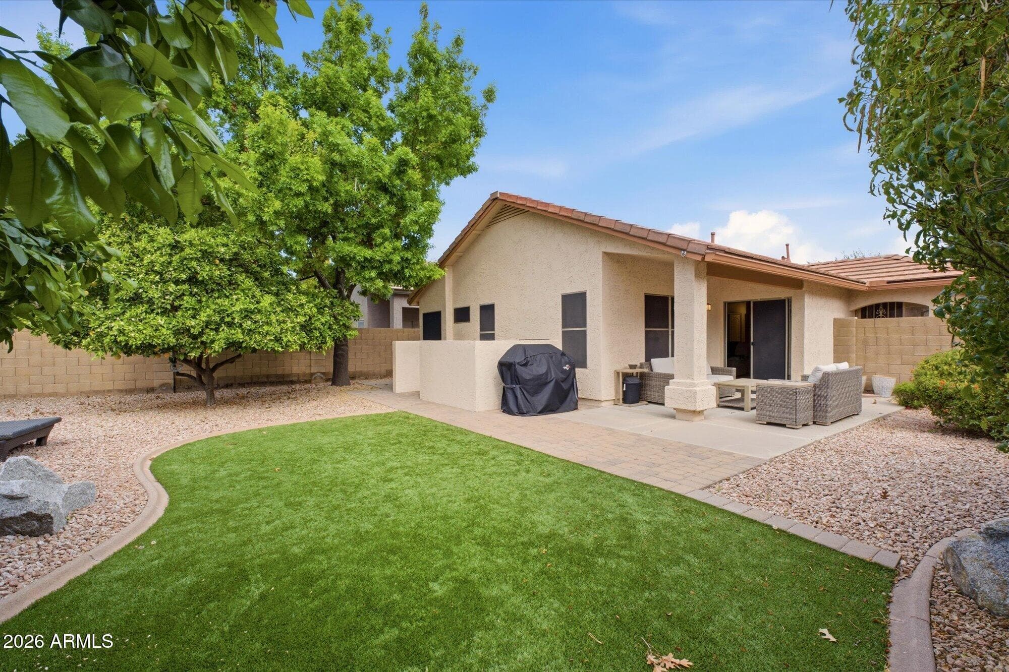 4619 E Adobe Dr — photo 1