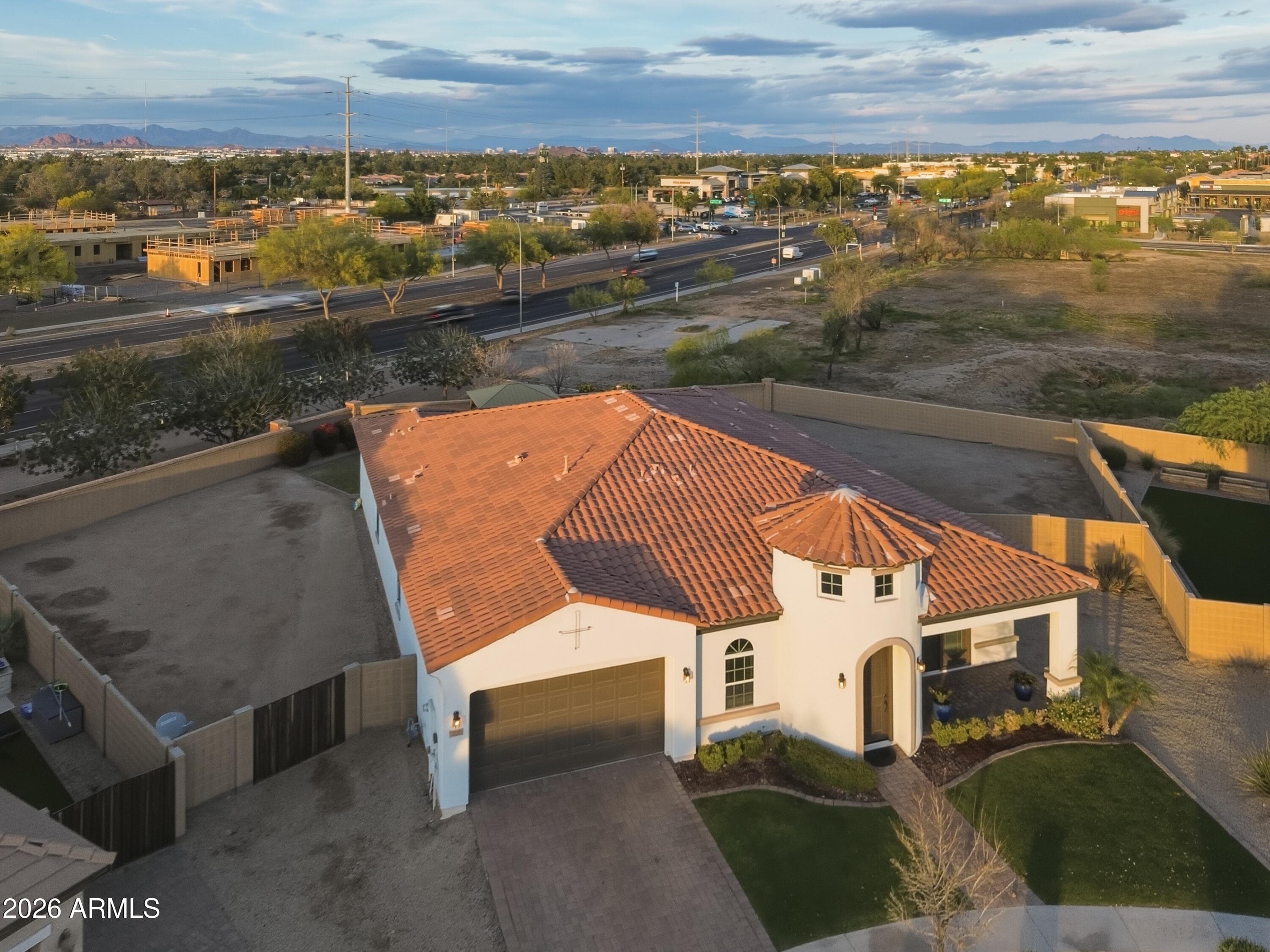 3130 E Valencia Dr — photo 2