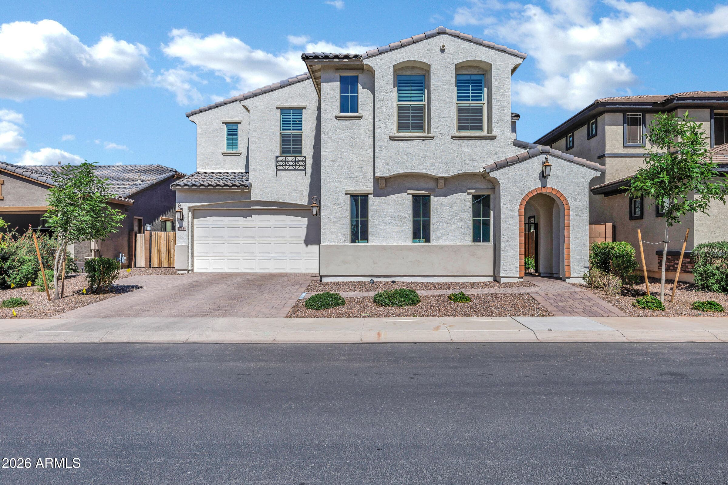 10834 E Thunderbolt Ave — photo 2