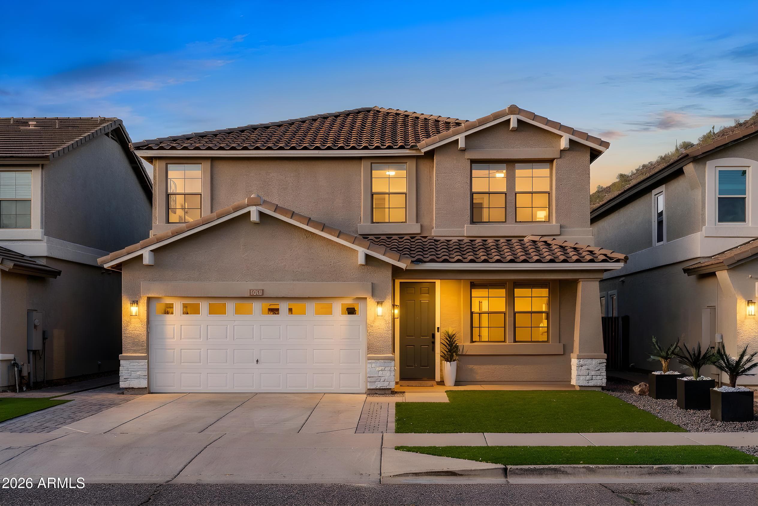 1644 E Cielo Grande Ave — photo 1