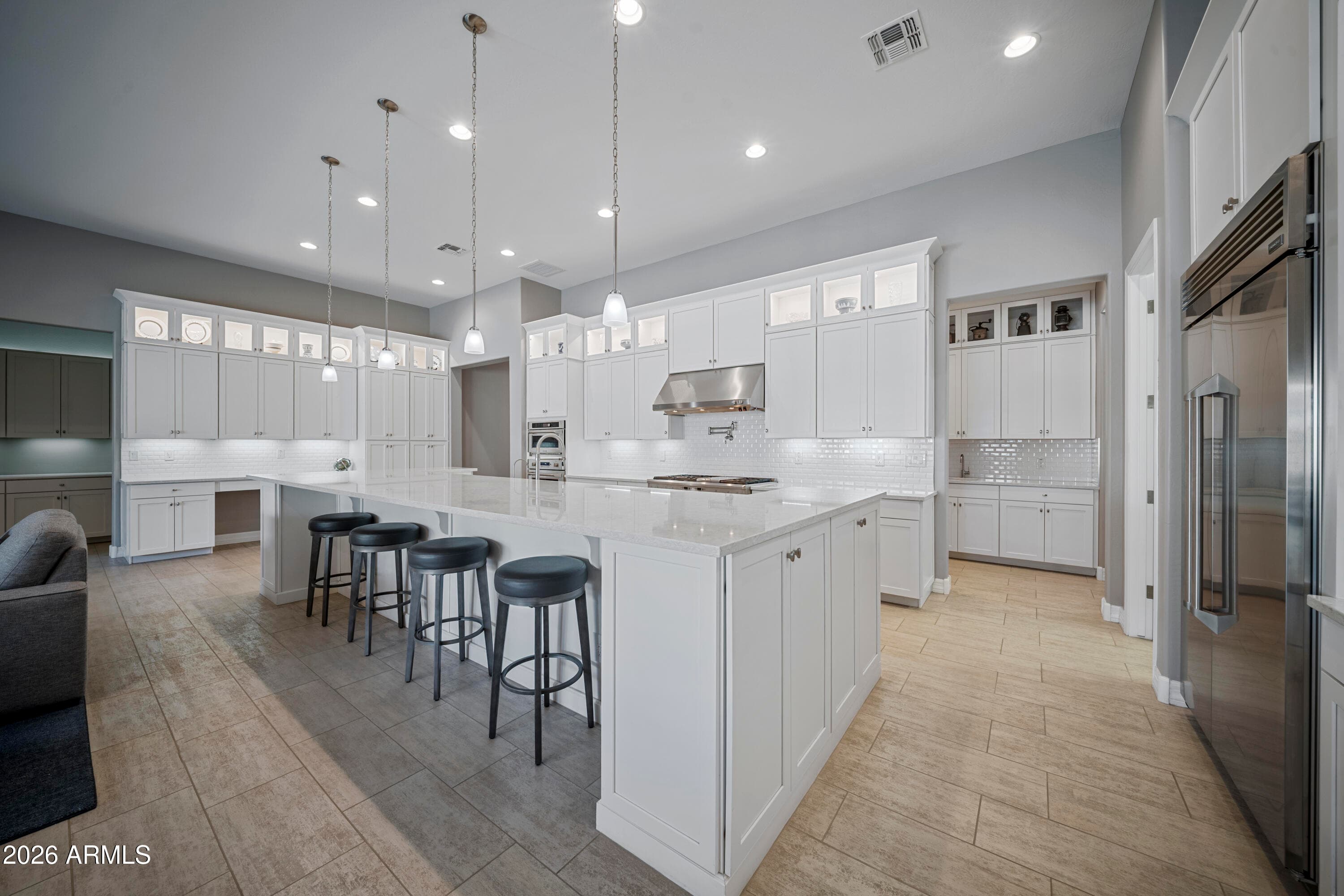 15830 W Camden Ct — photo 2
