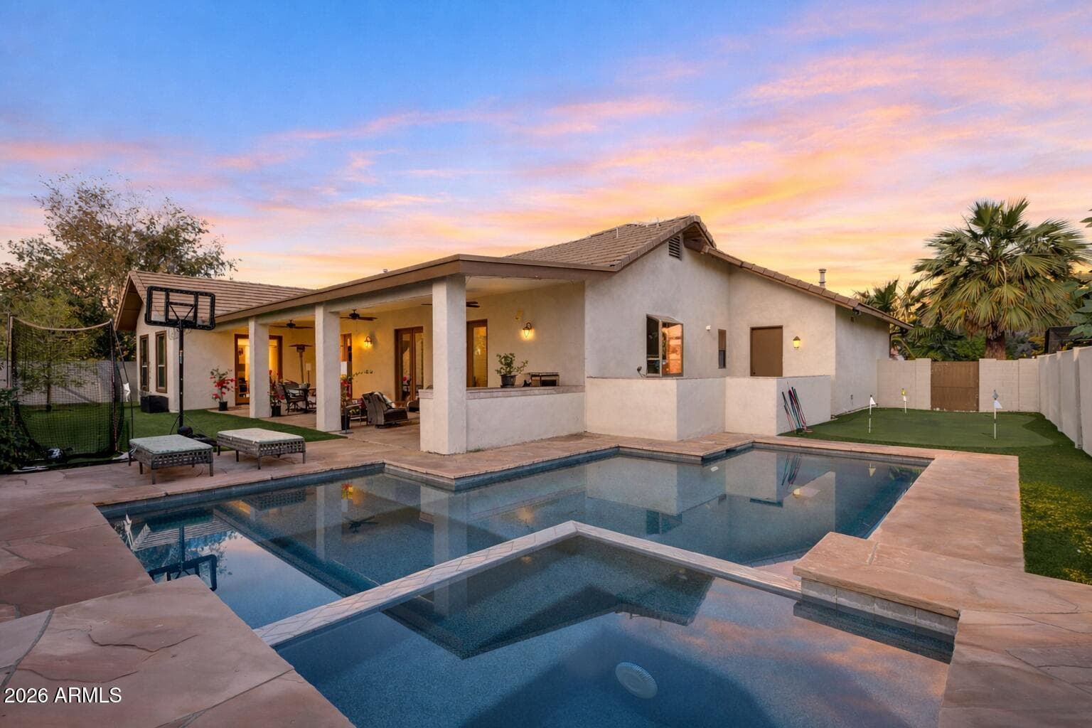 4217 E Edgemont Ave — photo 1