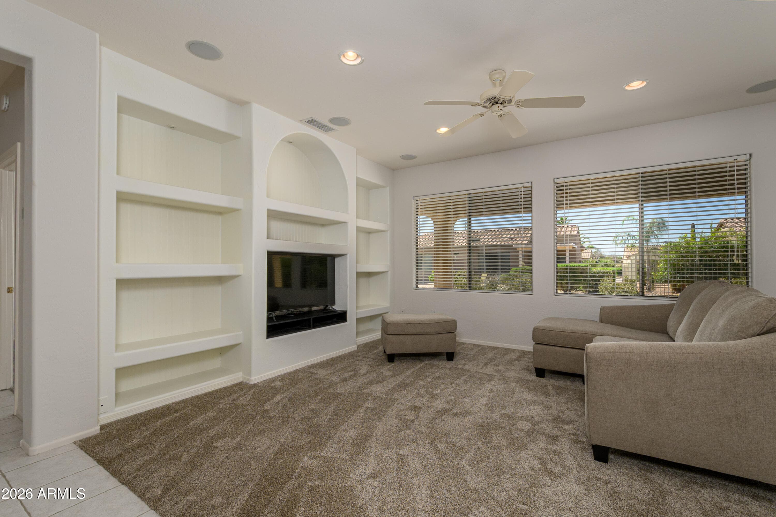 16765 W Aspen View Dr — photo 2