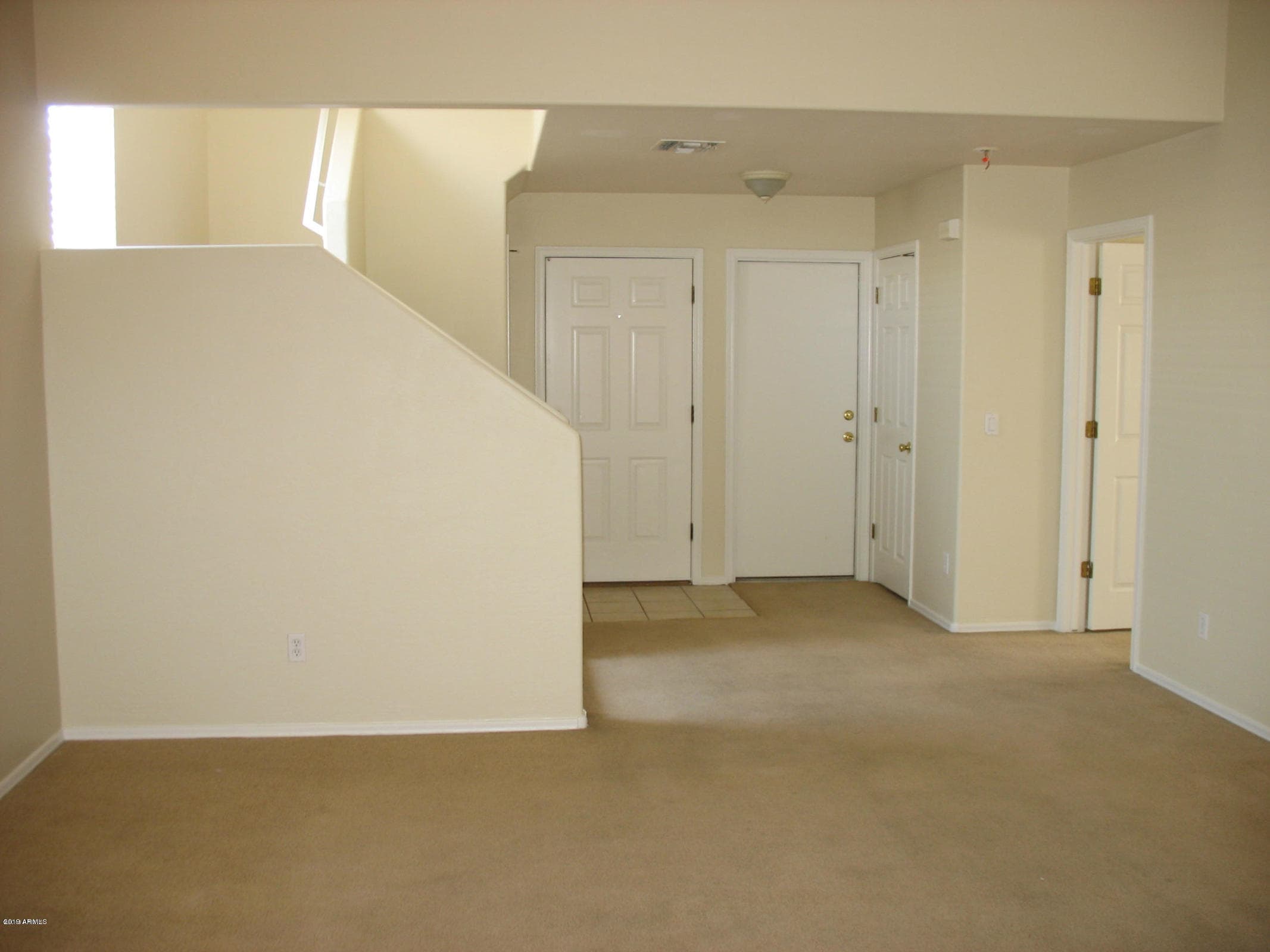 11218 W Glenrosa Ave — photo 2