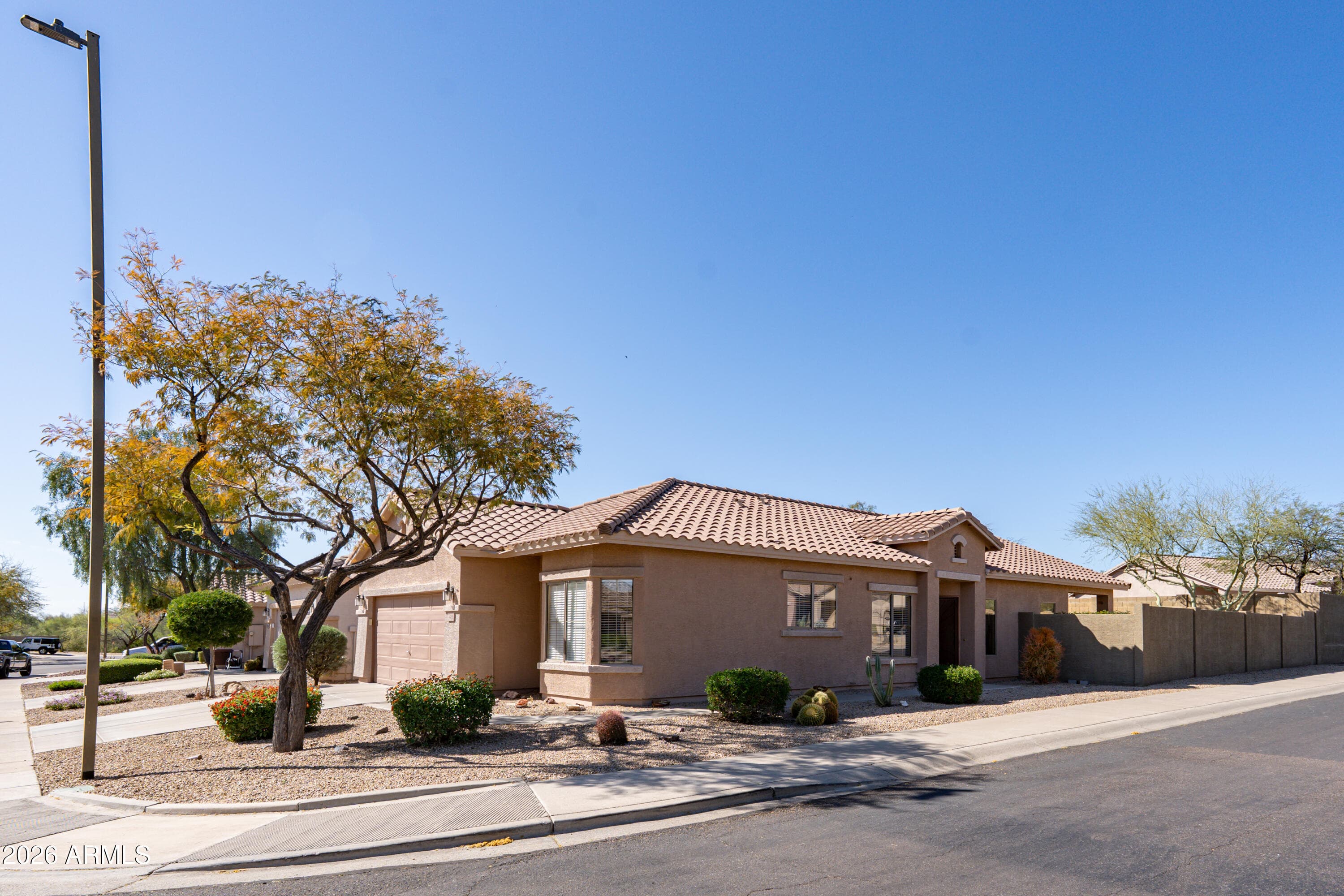 3512 W Morse W Ct — photo 2