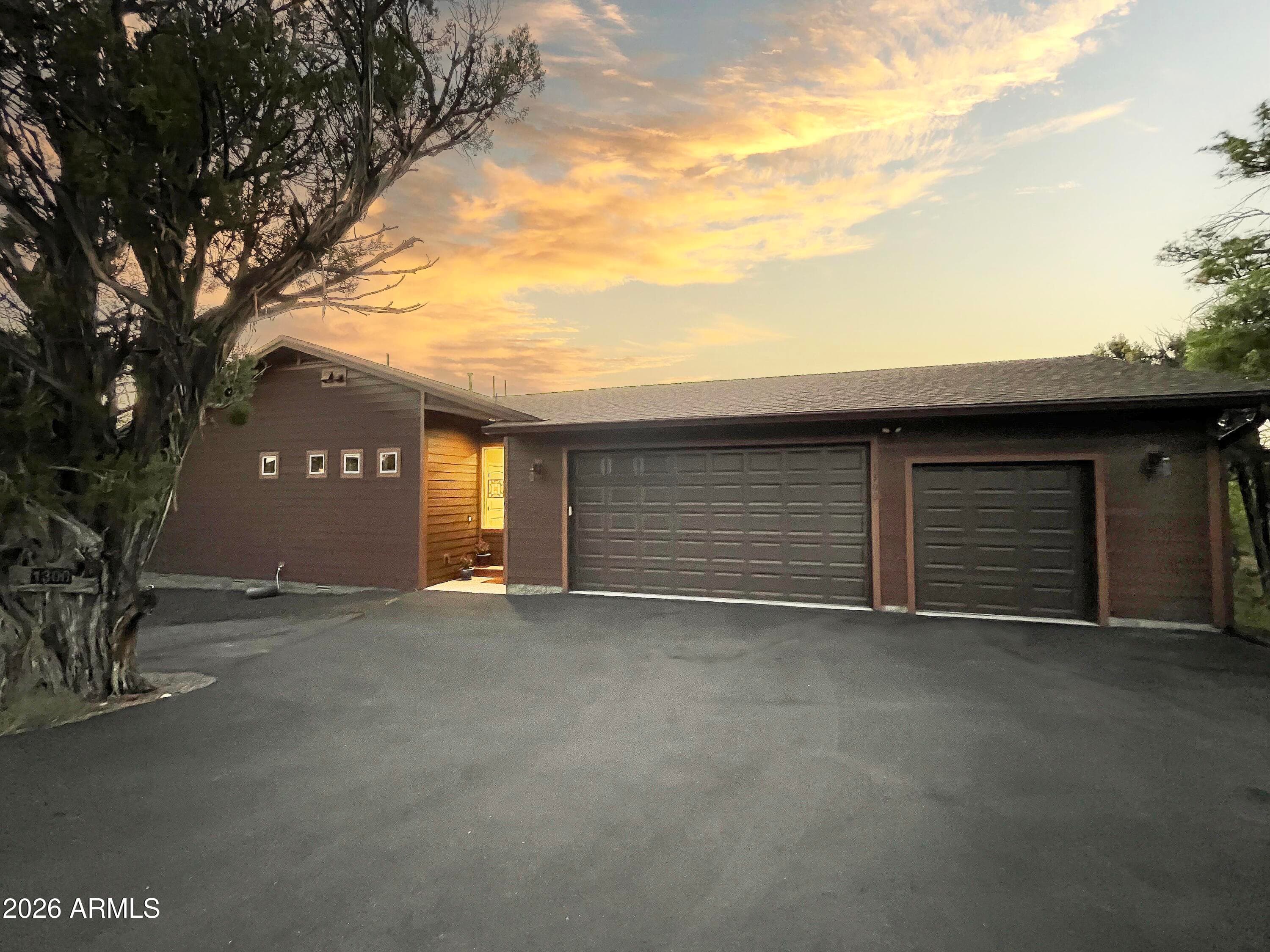 1300 W Sierra Buena Ct — photo 2