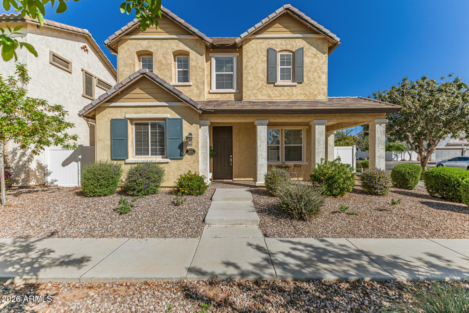 2614 S Valle Verde -- — photo 2