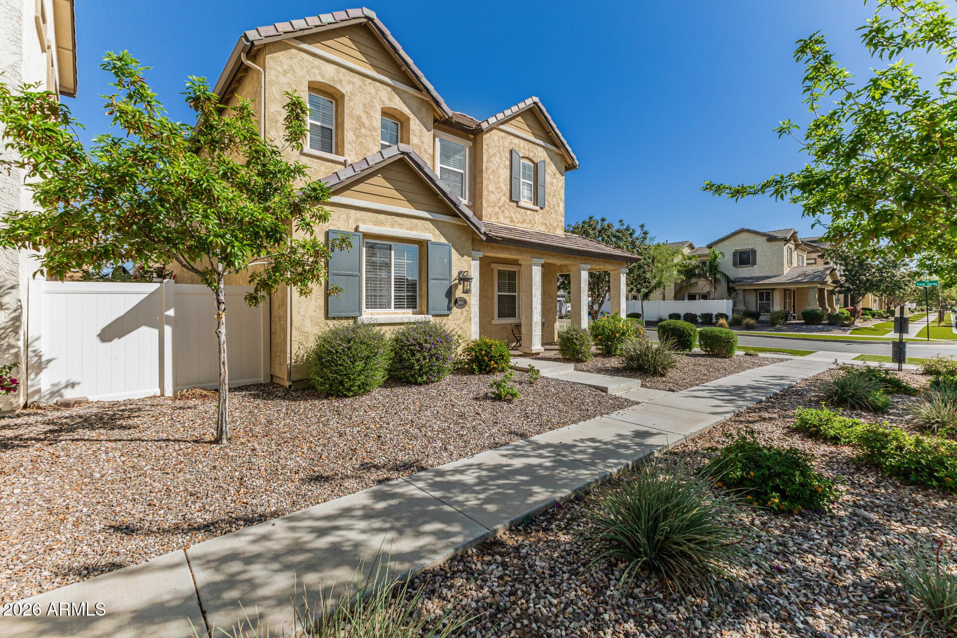 2614 S Valle Verde -- — photo 1