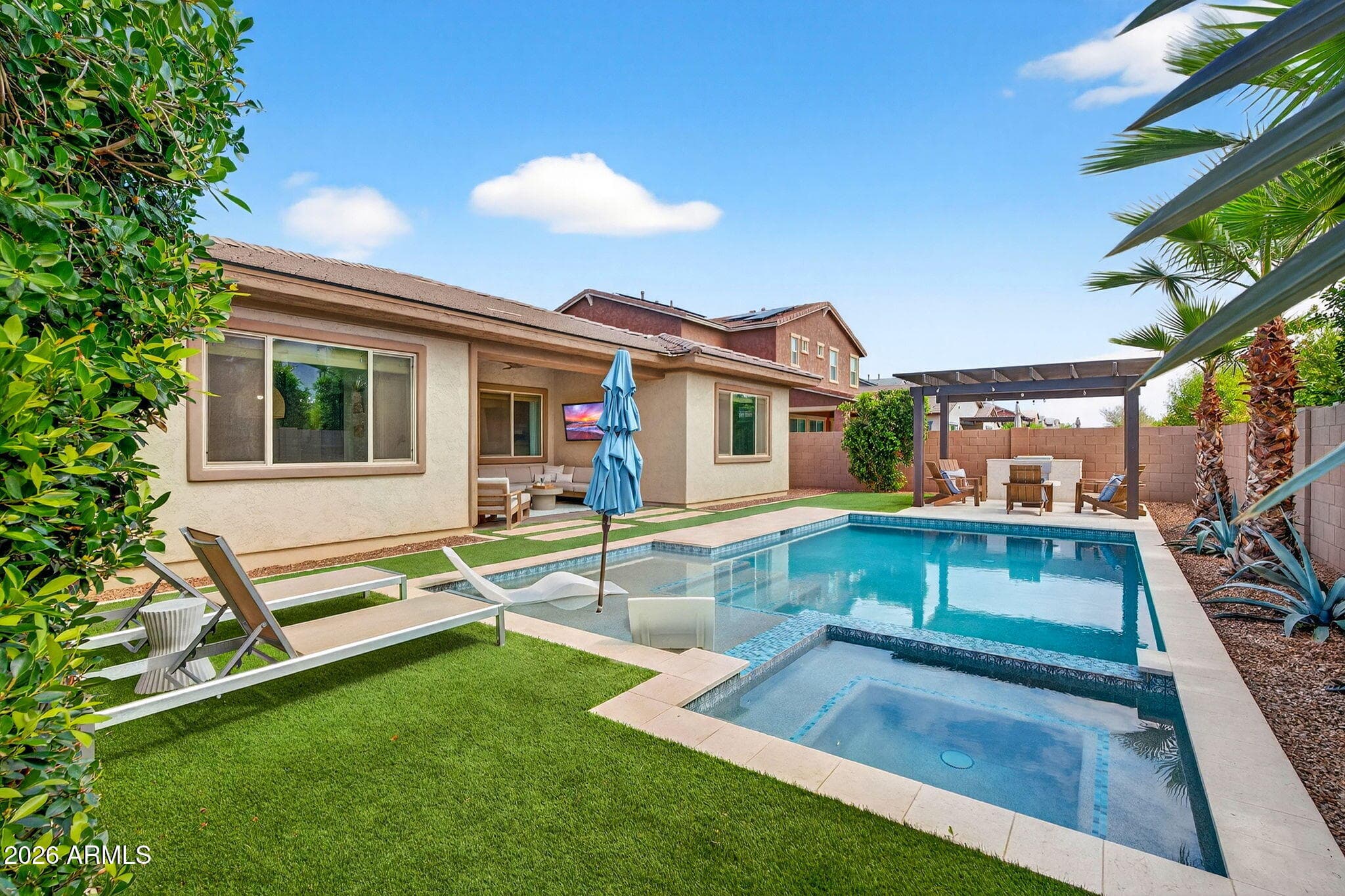 3835 E Austin Dr — photo 2