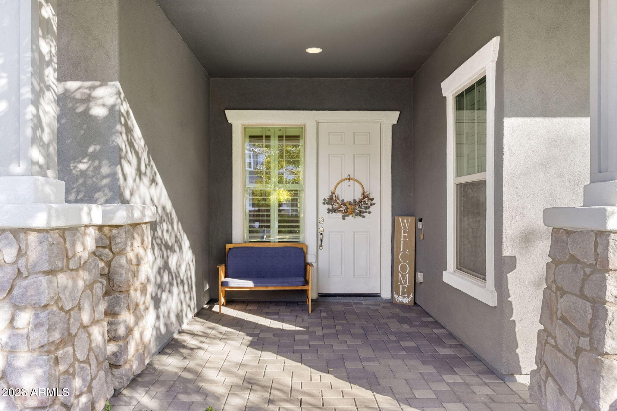 2860 E Pinto Dr — photo 2