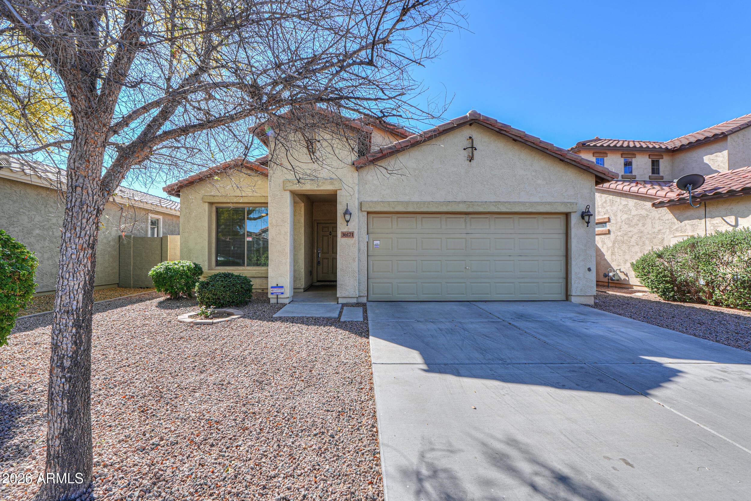 36171 W Prado St — photo 1