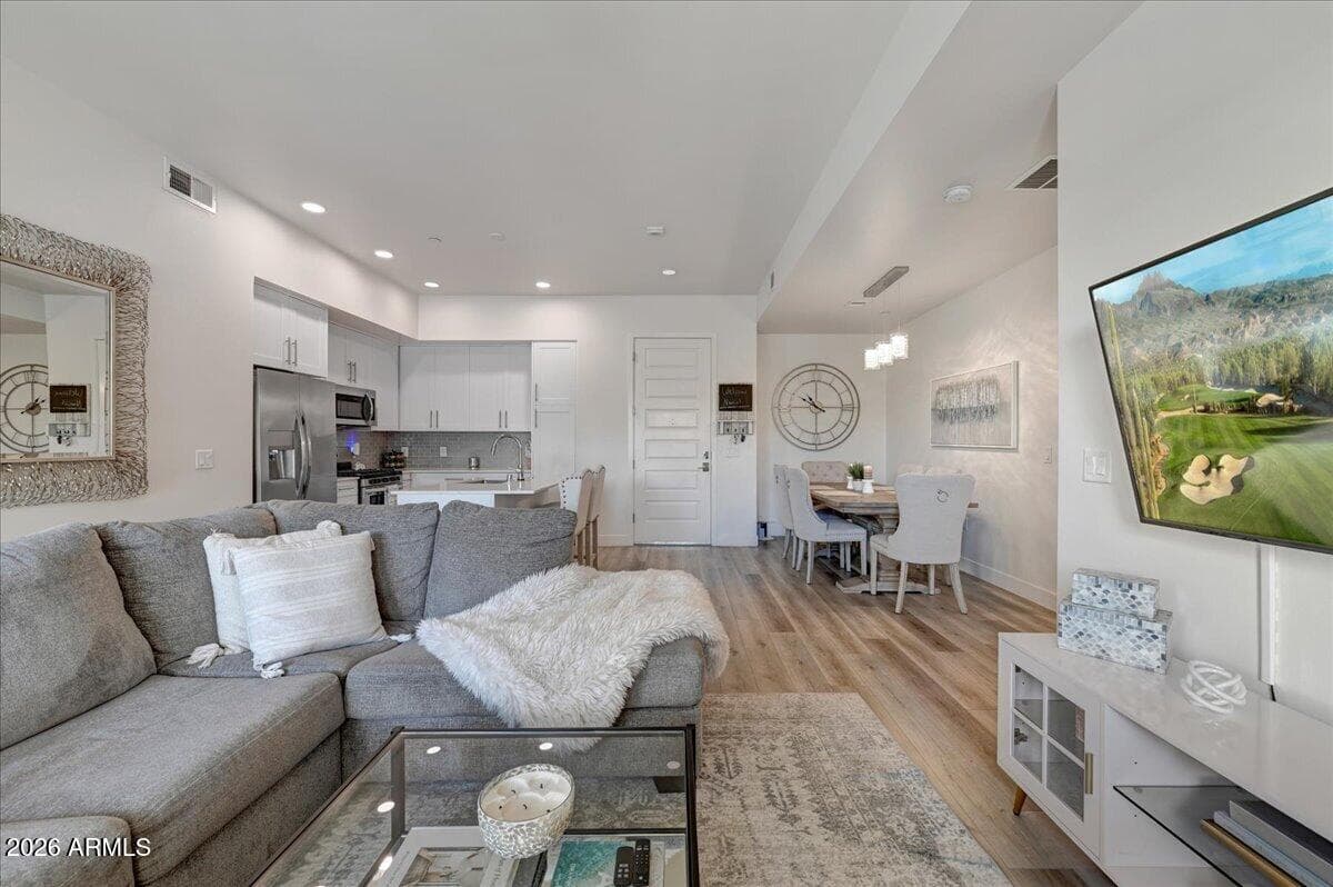 7300 E Earll Dr 1013 — photo 1